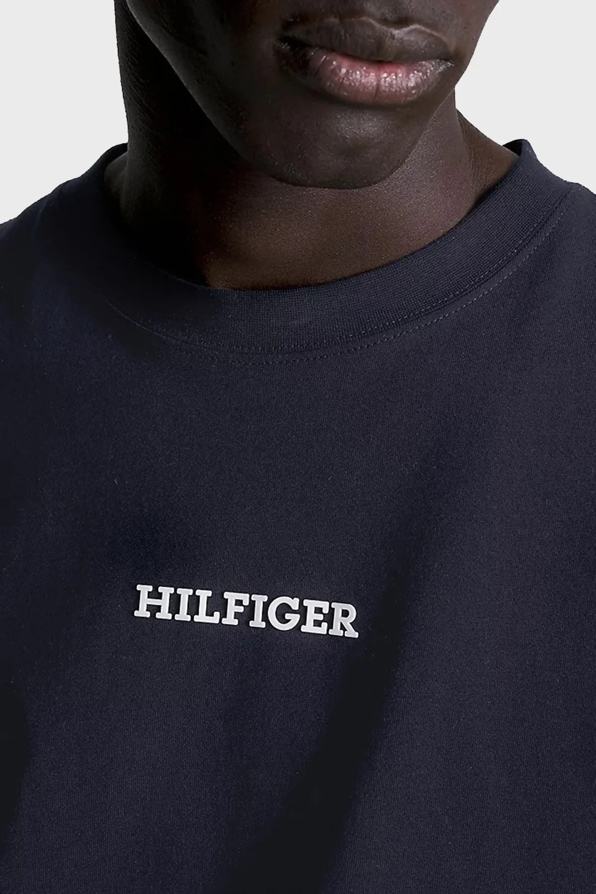 Tommy Hilfiger Bisiklet Yaka % 100 Pamuk Regular Fit Erkek T Shirt MW0MW31538 DW5 LACİVERT - 3
