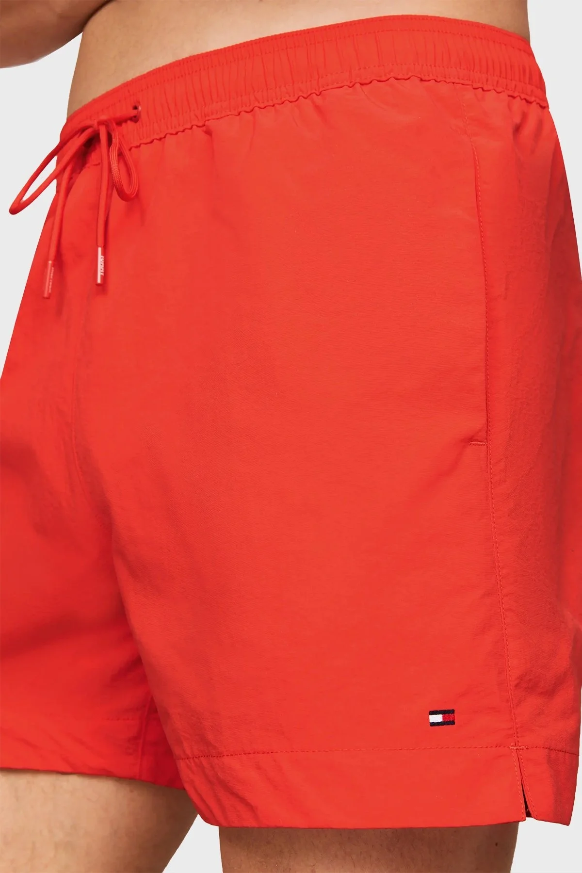Tommy Hilfiger Cepli Deniz Şortu Belden Bağlamalı Erkek Mayo Short UM0UM03280 XJD KIRMIZI - 3