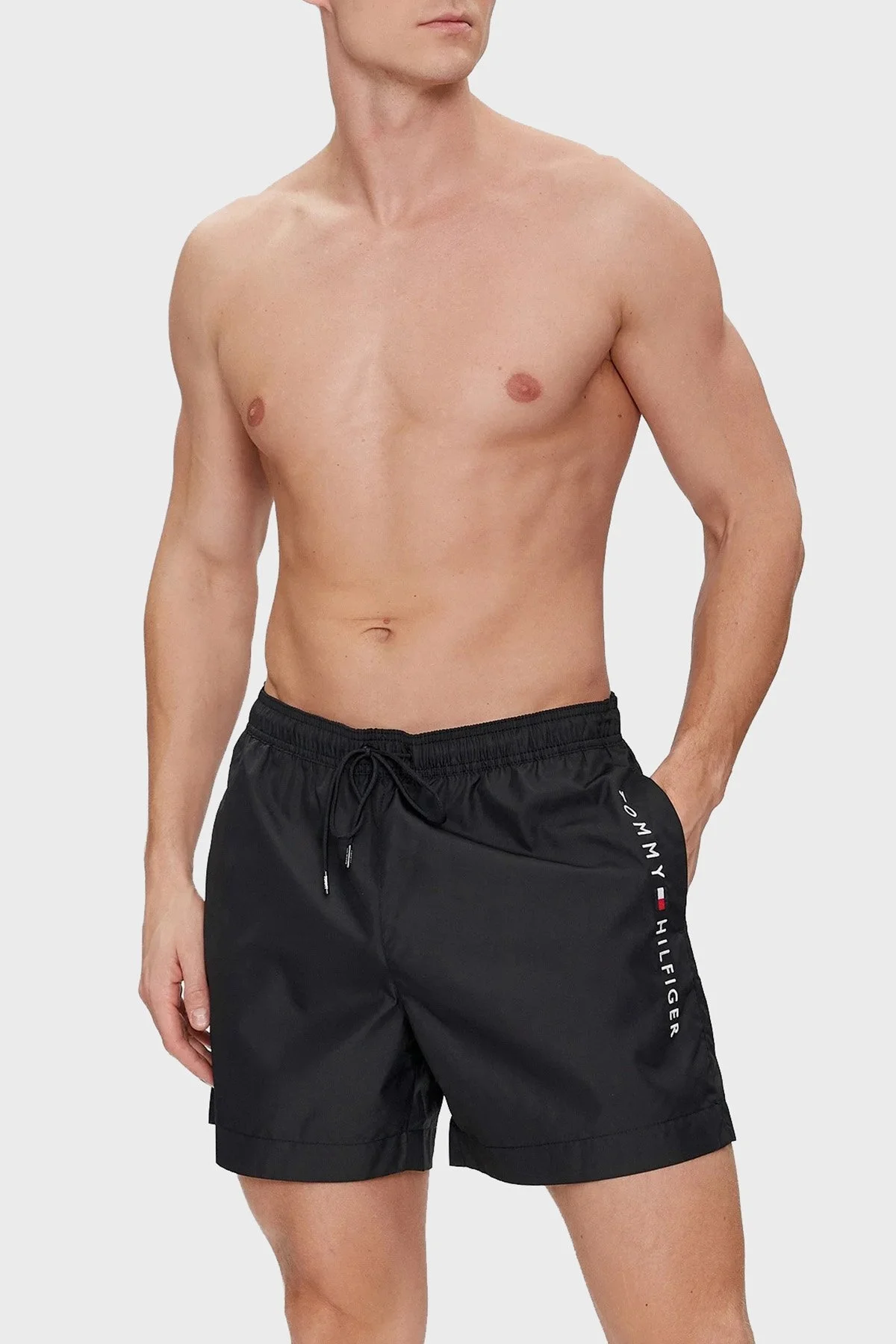 Tommy Hilfiger Cepli Erkek Mayo Short UM0UM03258 BDS SİYAH - 5