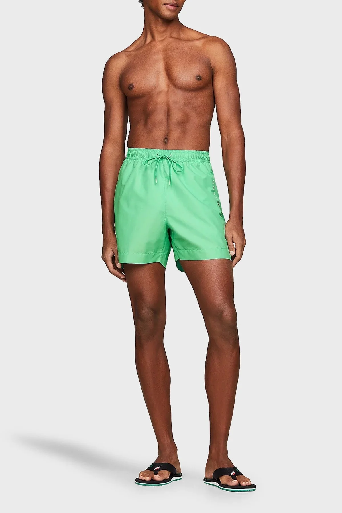 Tommy Hilfiger Cepli Erkek Mayo Short UM0UM03258 L1G YEŞİL - 2