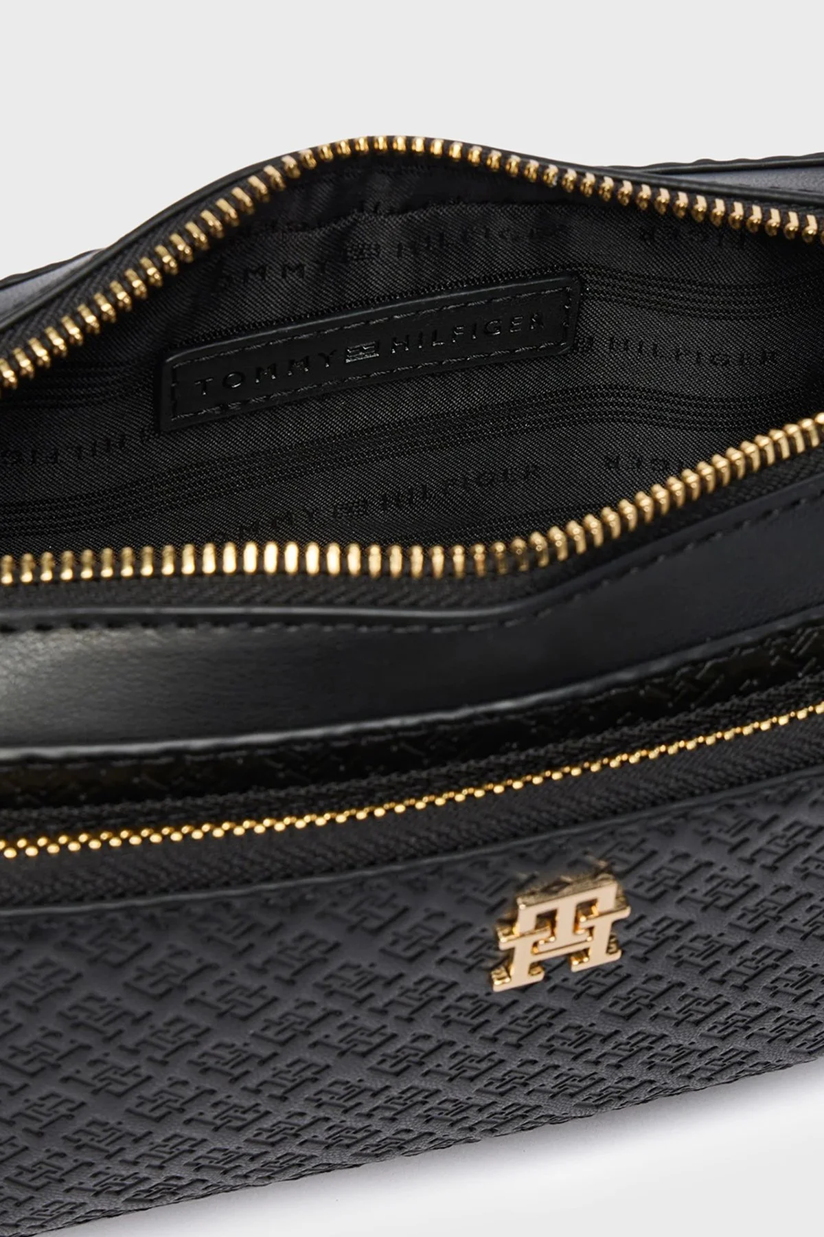 Tommy Hilfiger Çıkarılabilir Askılı Bayan Çanta AW0AW18414 BDS SİYAH - 6