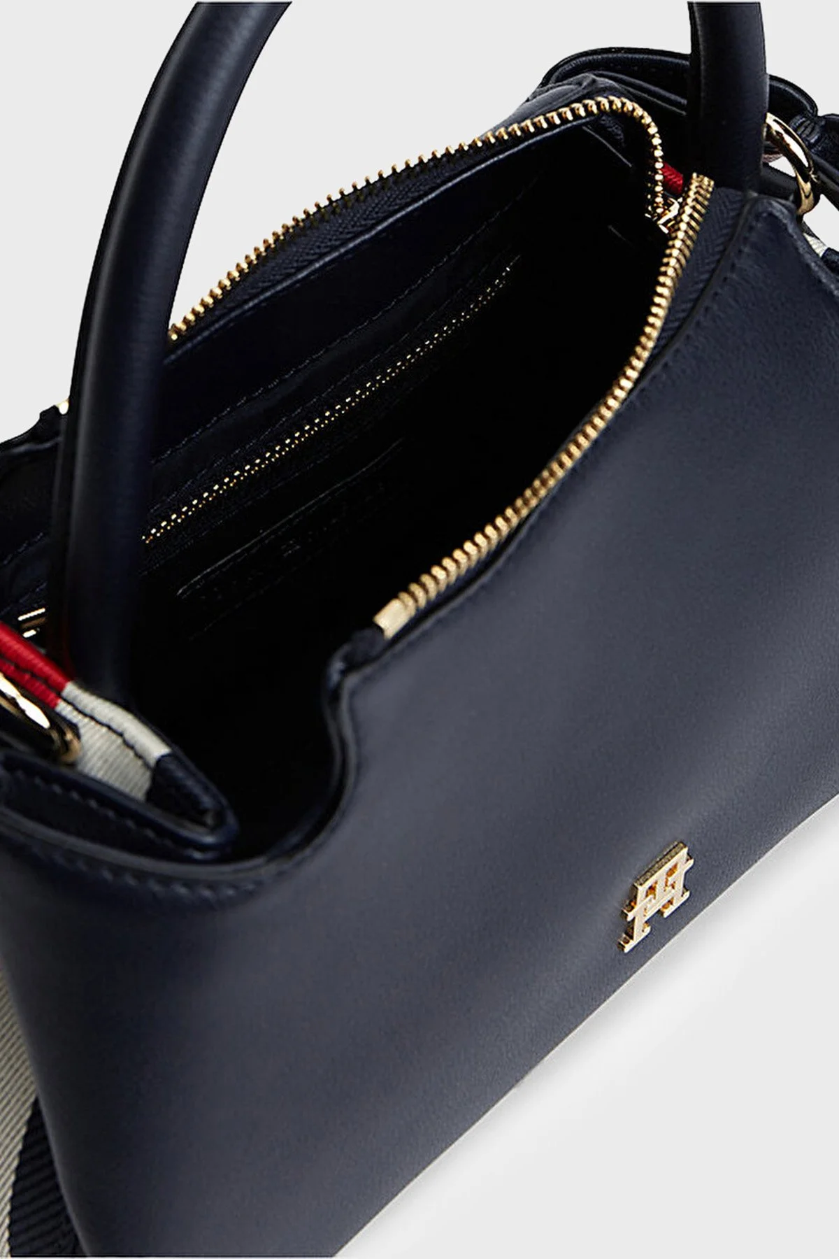 Tommy Hilfiger Çıkarılabilir Askılı Mini Kadın Çanta AW0AW18743 DW6 Lacivert - 4