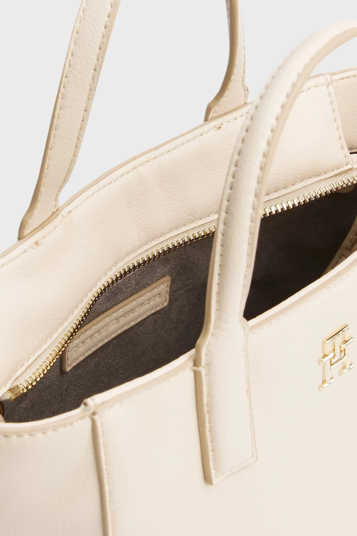 Tommy Hilfiger Çıkarılabilir Omuz Askılı Bayan Çanta AW0AW16907 AA8 BEJ - 5