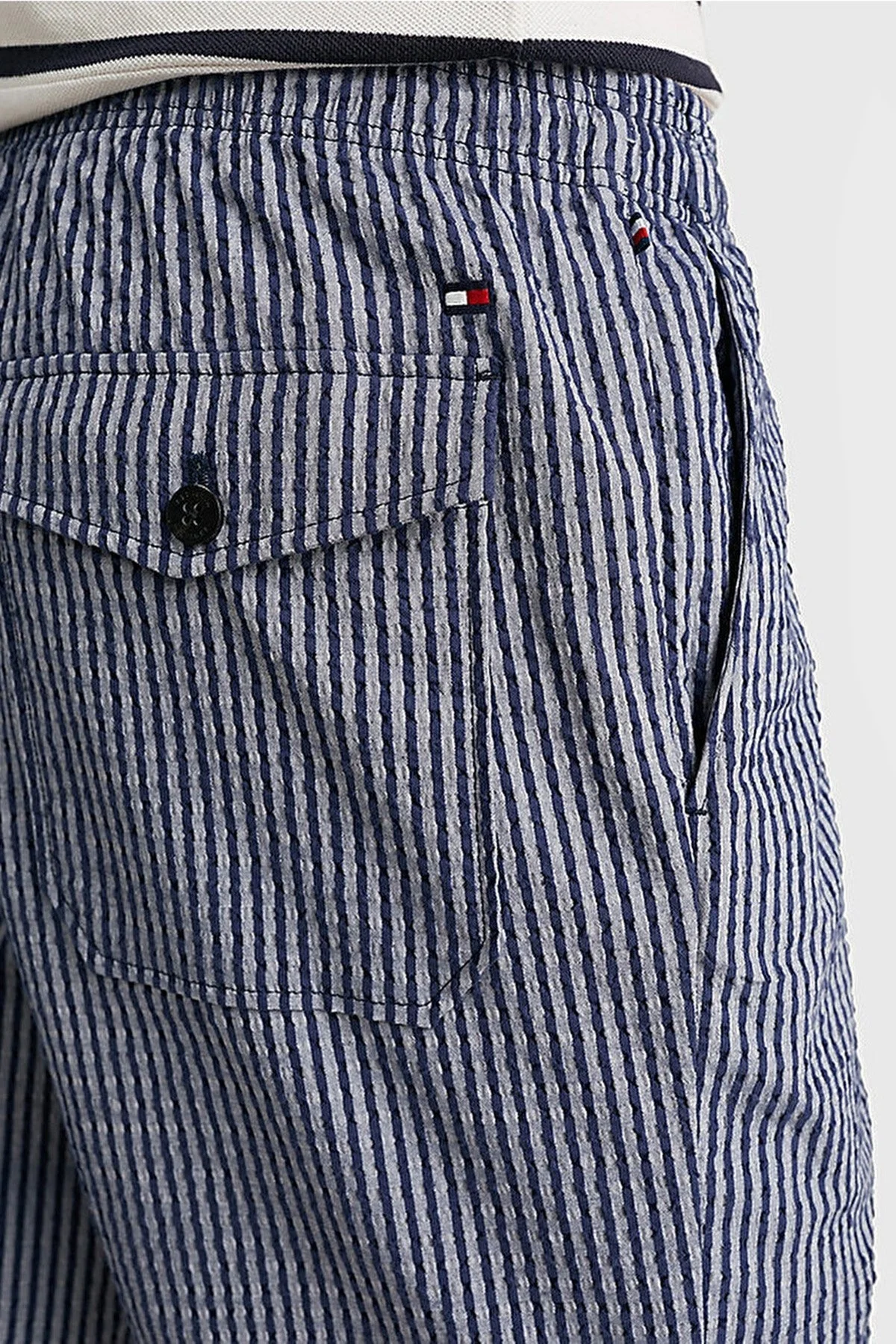 Tommy Hilfiger Çizgili Belden Bağlamalı Cepli Relaxed Fit Streç Pamuklu Gofre Erkek Short MW0MW31236 DW5 LACİVERT - 4