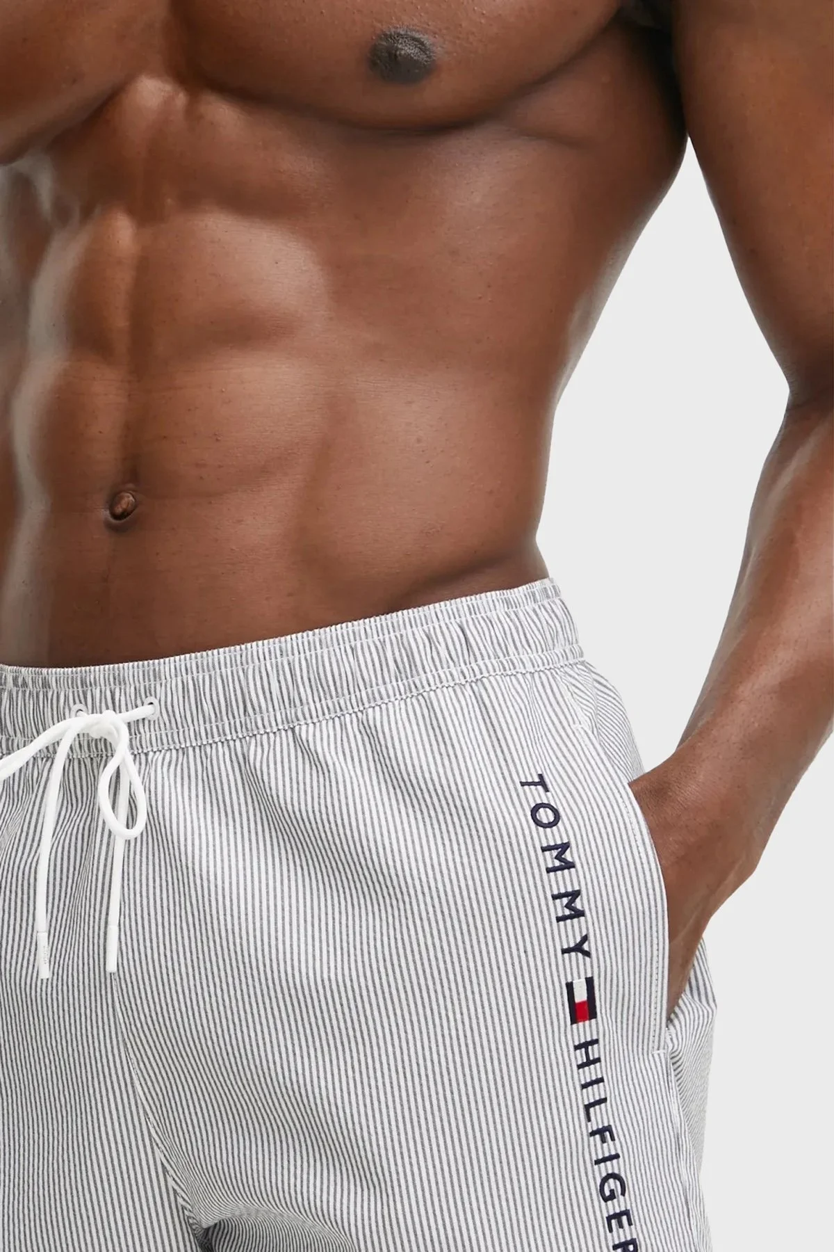 Tommy Hilfiger Çizgili Belden Bağlamalı Erkek Mayo Short UM0UM03265 0K5 BEYAZ - 8