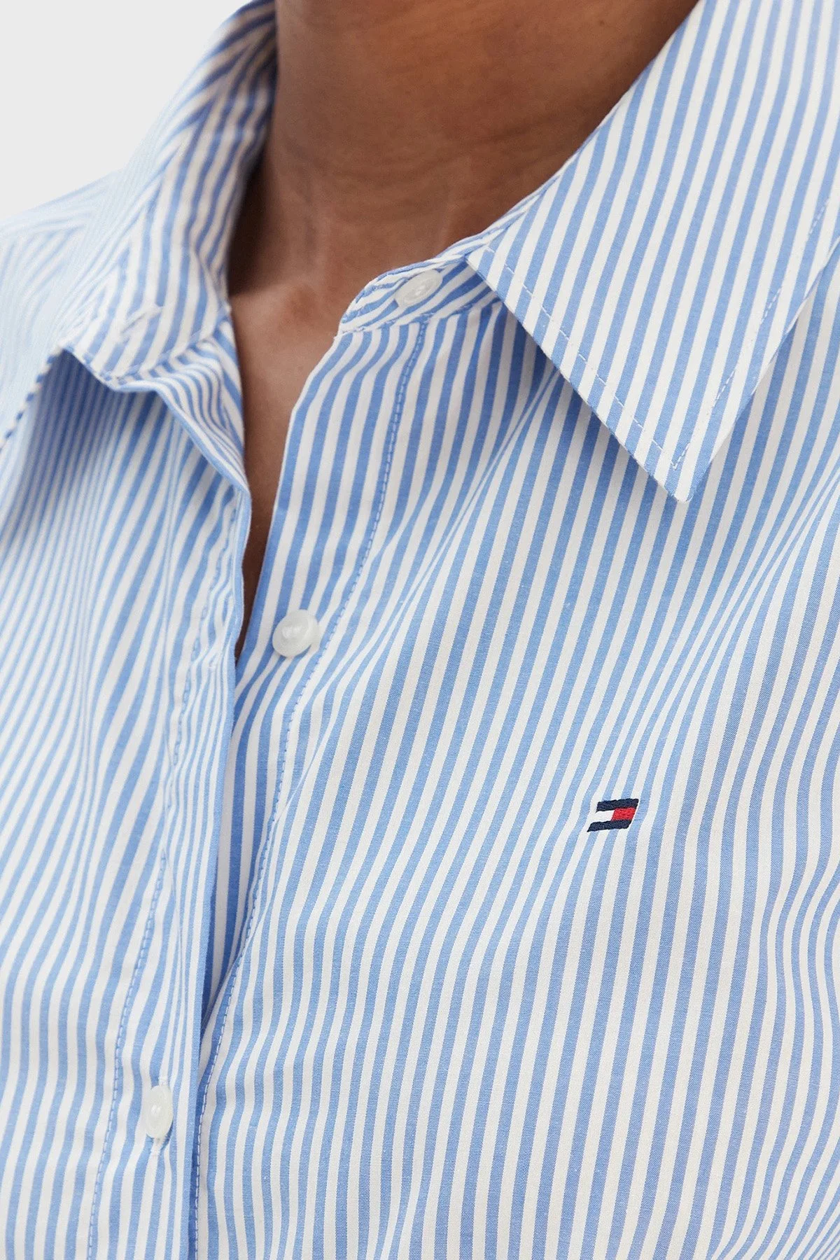 Tommy Hilfiger Çizgili Pamuklu Regular Fit Uzun Kollu Bayan Gömlek WW0WW47169 0BC MAVİ-BEYAZ - 4