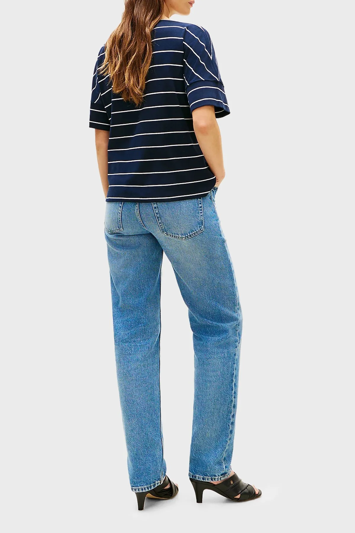 Tommy Hilfiger Çizgili Pamuklu Relaxed Fit Kayık Yaka Bayan T Shirt WW0WW49723 0ZC LACİVERT-BEYAZ - 3