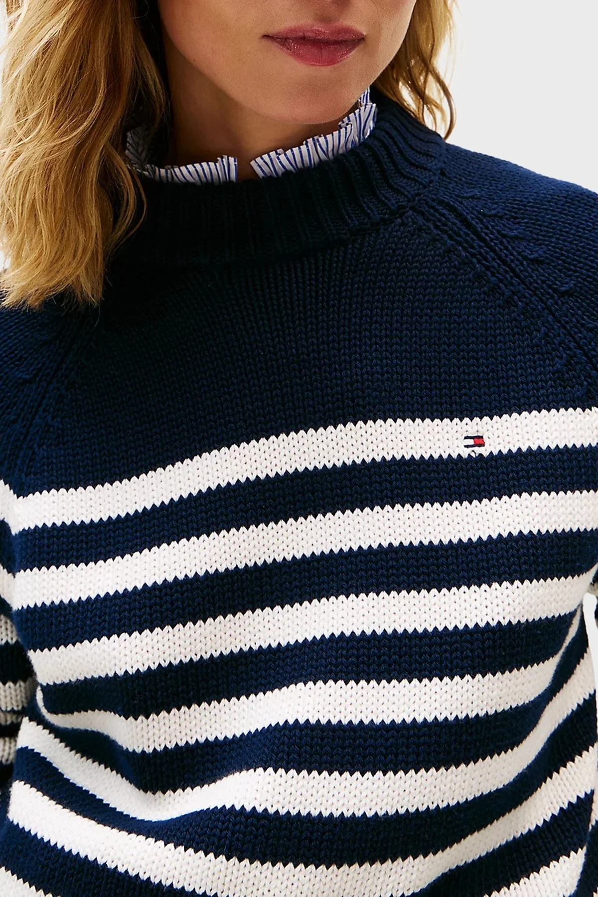 Tommy Hilfiger Çizgili Relaxed Fit Yarım Balıkçı Yaka Bayan Kazak WW0WW46759 0BD MAVİ - 4