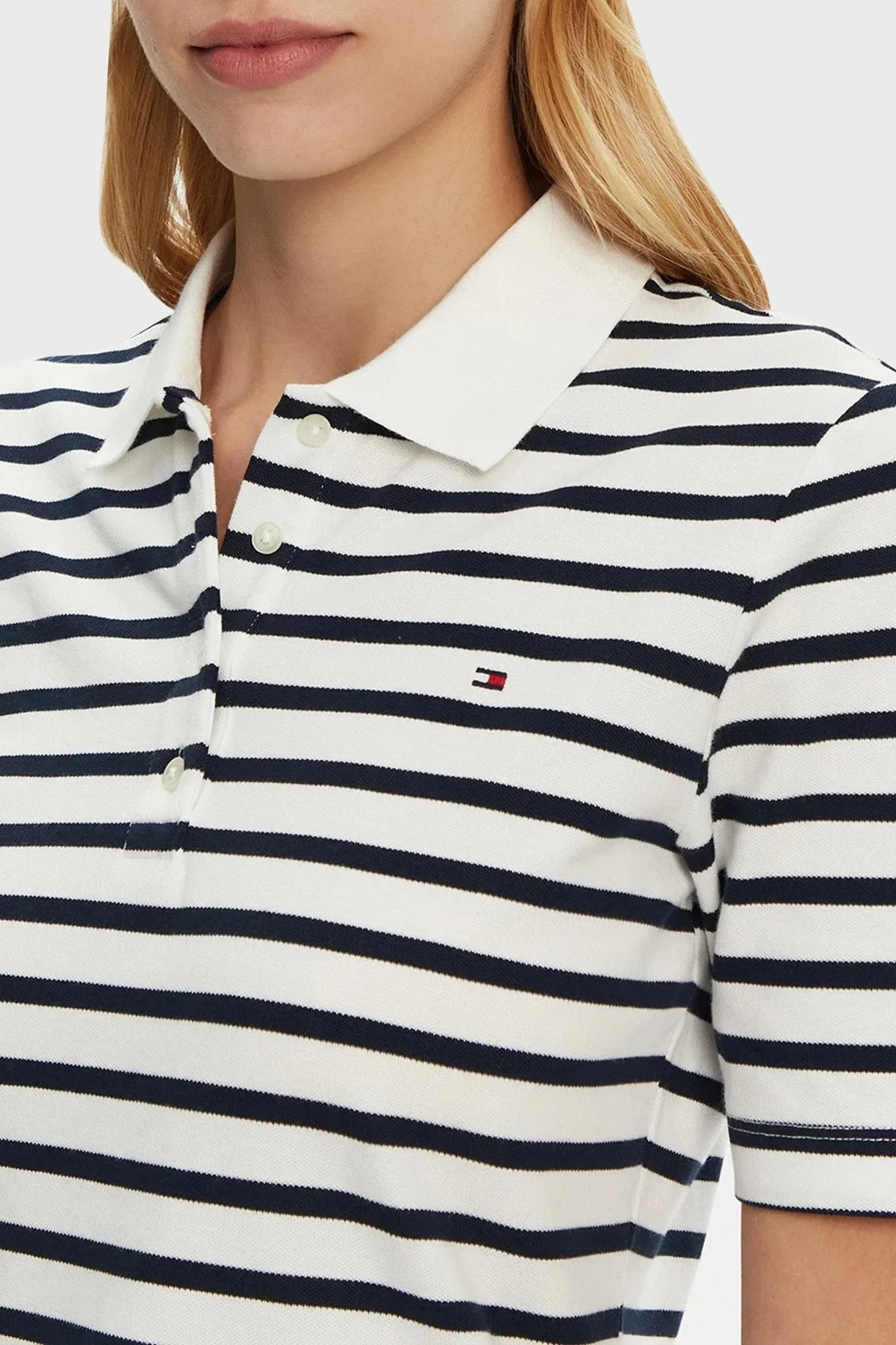 Tommy Hilfiger Çizgili Streç Pamuklu Regular Fit Düğmeli Bayan Polo Yaka T Shirt WW0WW43224 0BF EKRU-LACİVERT - 9