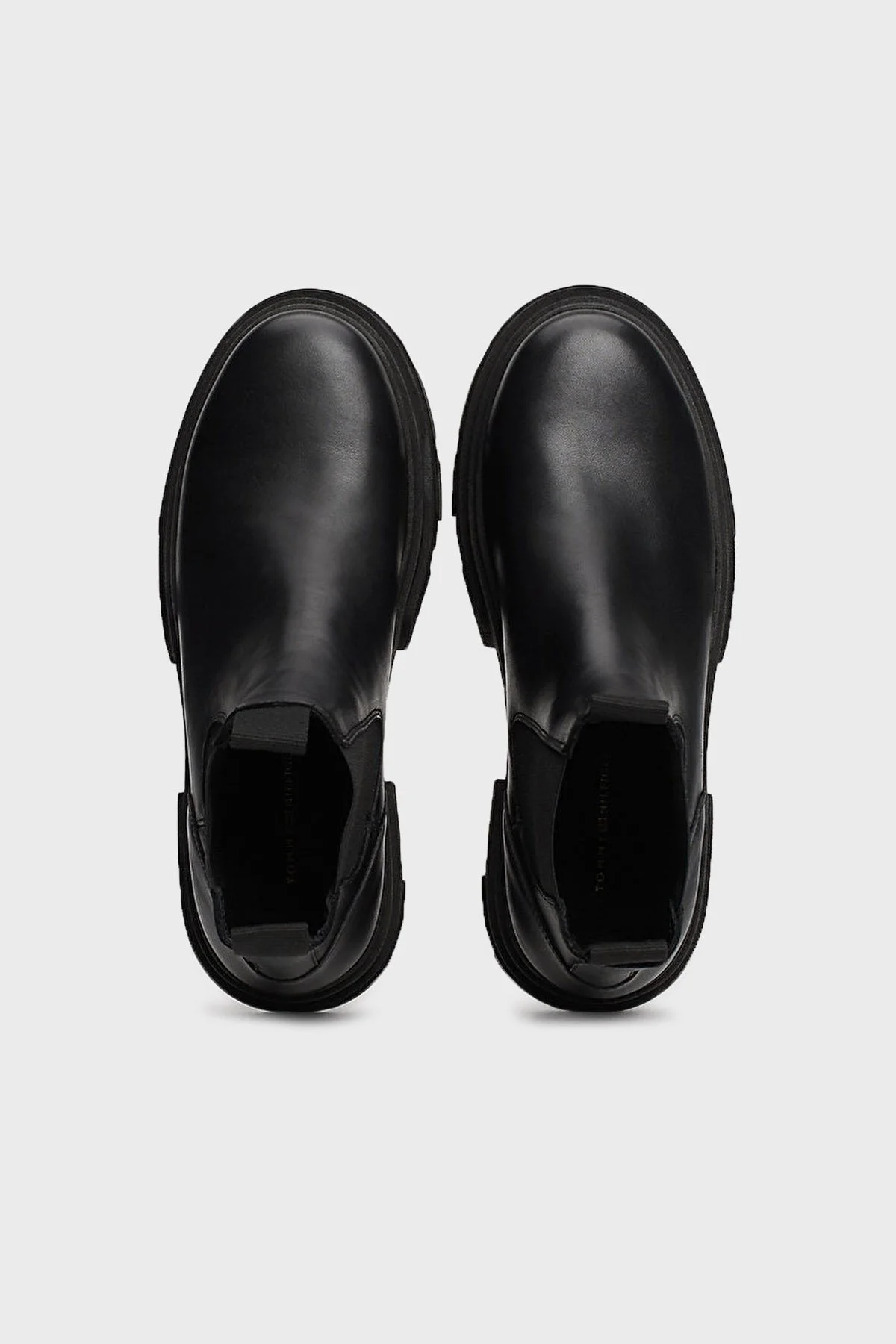 Tommy Hilfiger Deri Chelsea Bayan Bot FW0FW08089 BDS SİYAH - 4