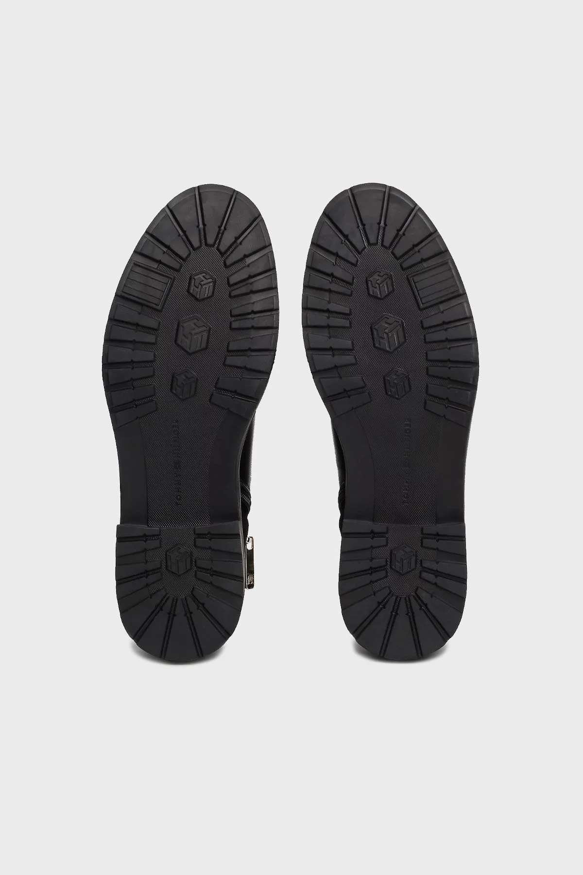 Tommy Hilfiger Deri Chelsea Bayan Bot FW0FW08336 BDS SİYAH - 6