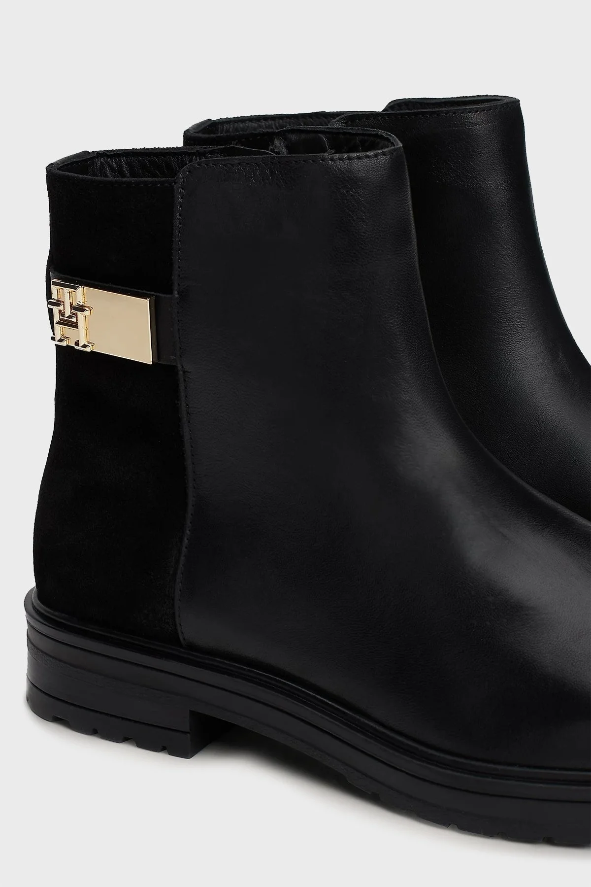 Tommy Hilfiger Deri Chelsea Bayan Bot FW0FW08336 BDS SİYAH - 7