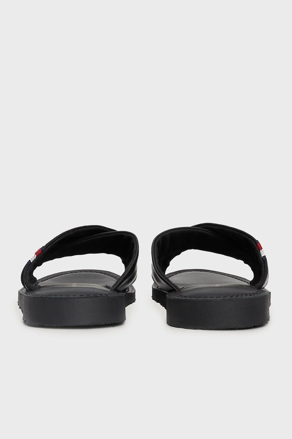Tommy Hilfiger Deri Erkek Terlik FM0FM05010 BDS SİYAH - 5