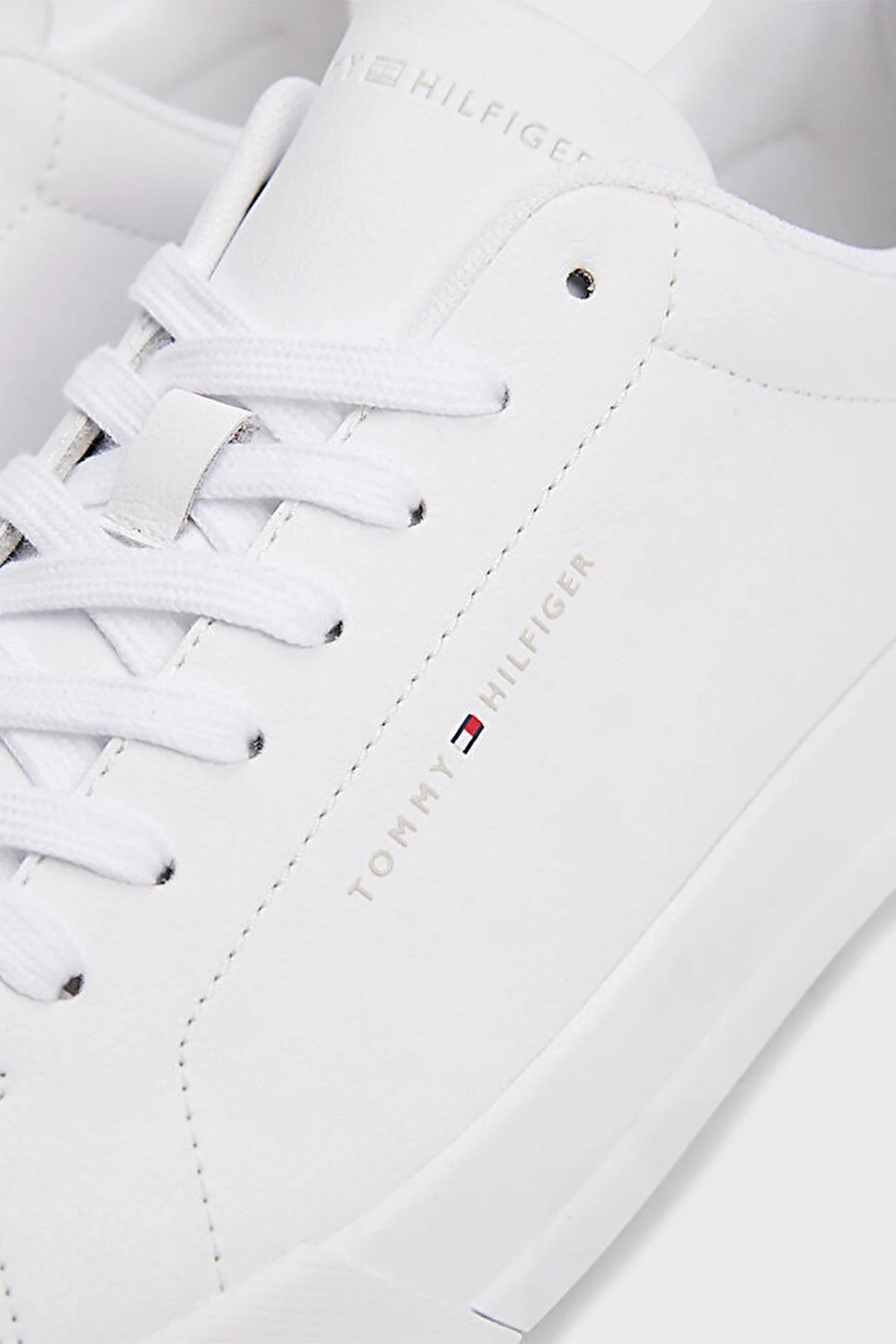 Tommy Hilfiger Deri Karışımlı Logolu Sneaker Erkek Ayakkabı FM0FM05367 YBS BEYAZ - 4