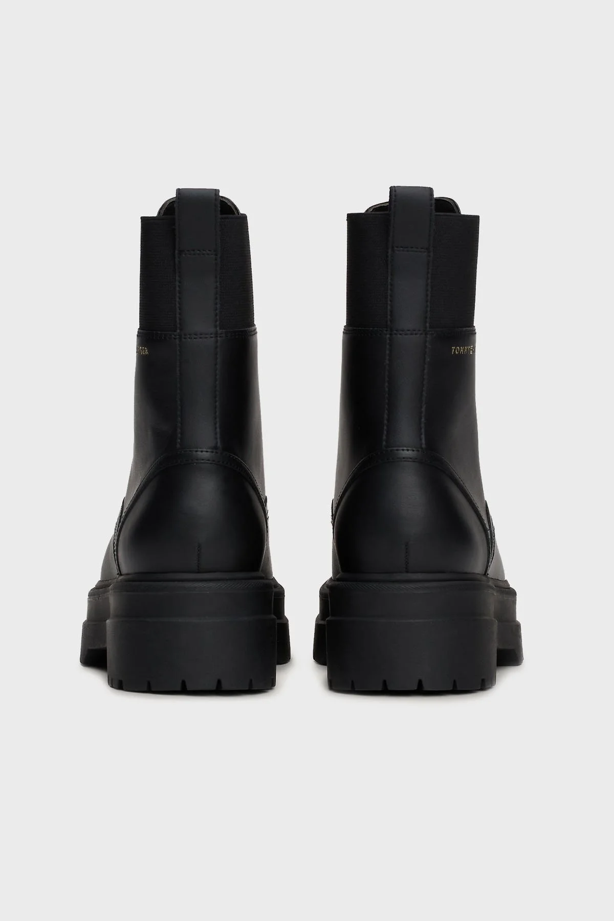 Tommy Hilfiger Deri Kramponlu Bayan Bot FW0FW08440 BDS SİYAH - 6