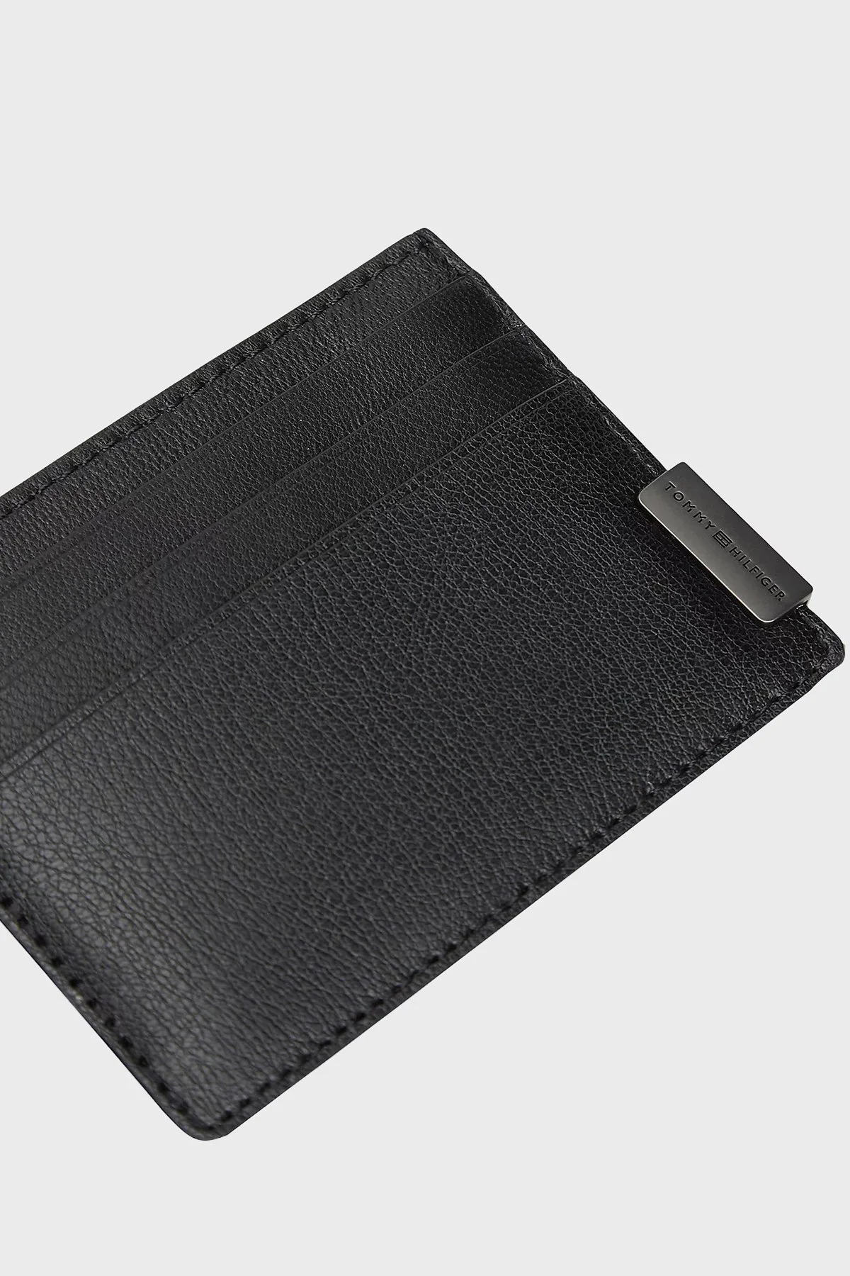 Tommy Hilfiger Deri Logolu Erkek Kartlık AM0AM13964 BDS SİYAH - 3