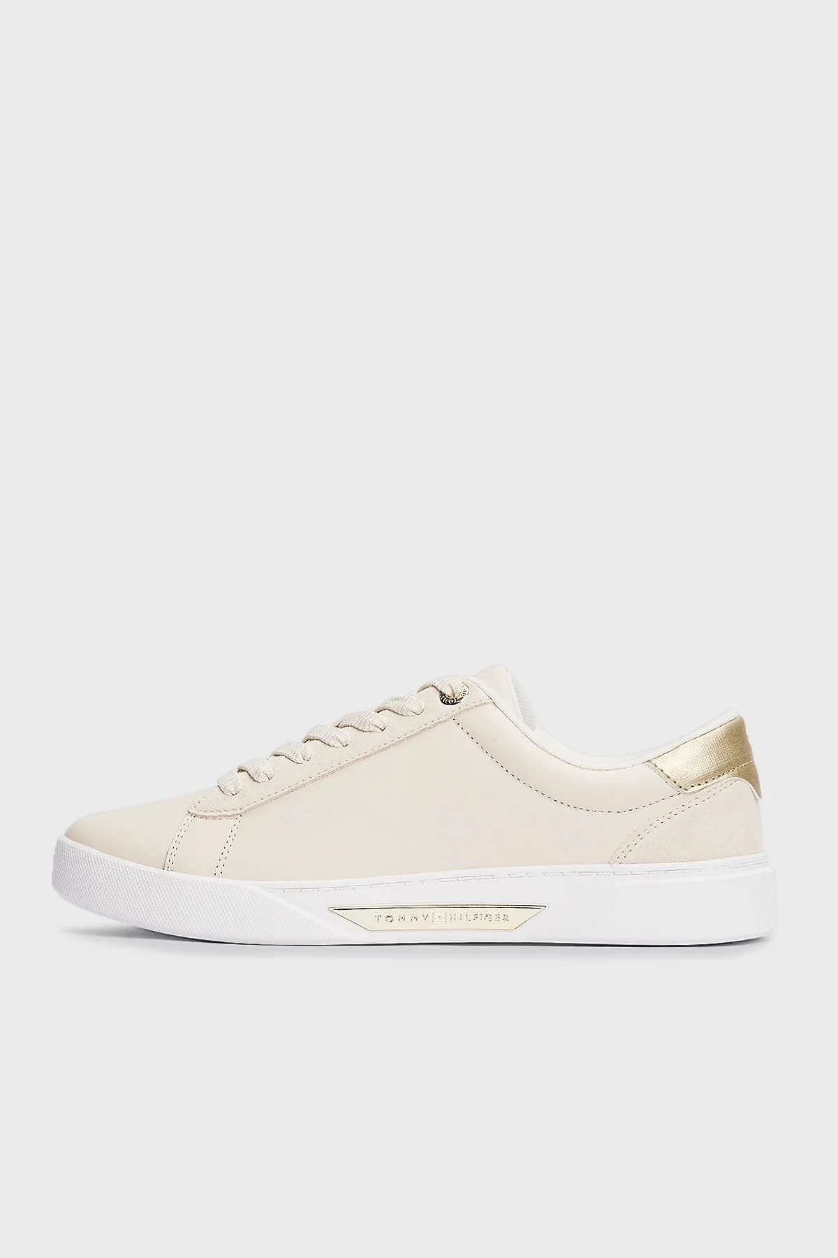 Tommy Hilfiger Deri Logolu Metalik Detaylı Sneaker Bayan Ayakkabı FW0FW08382 AA8 BEJ - 3