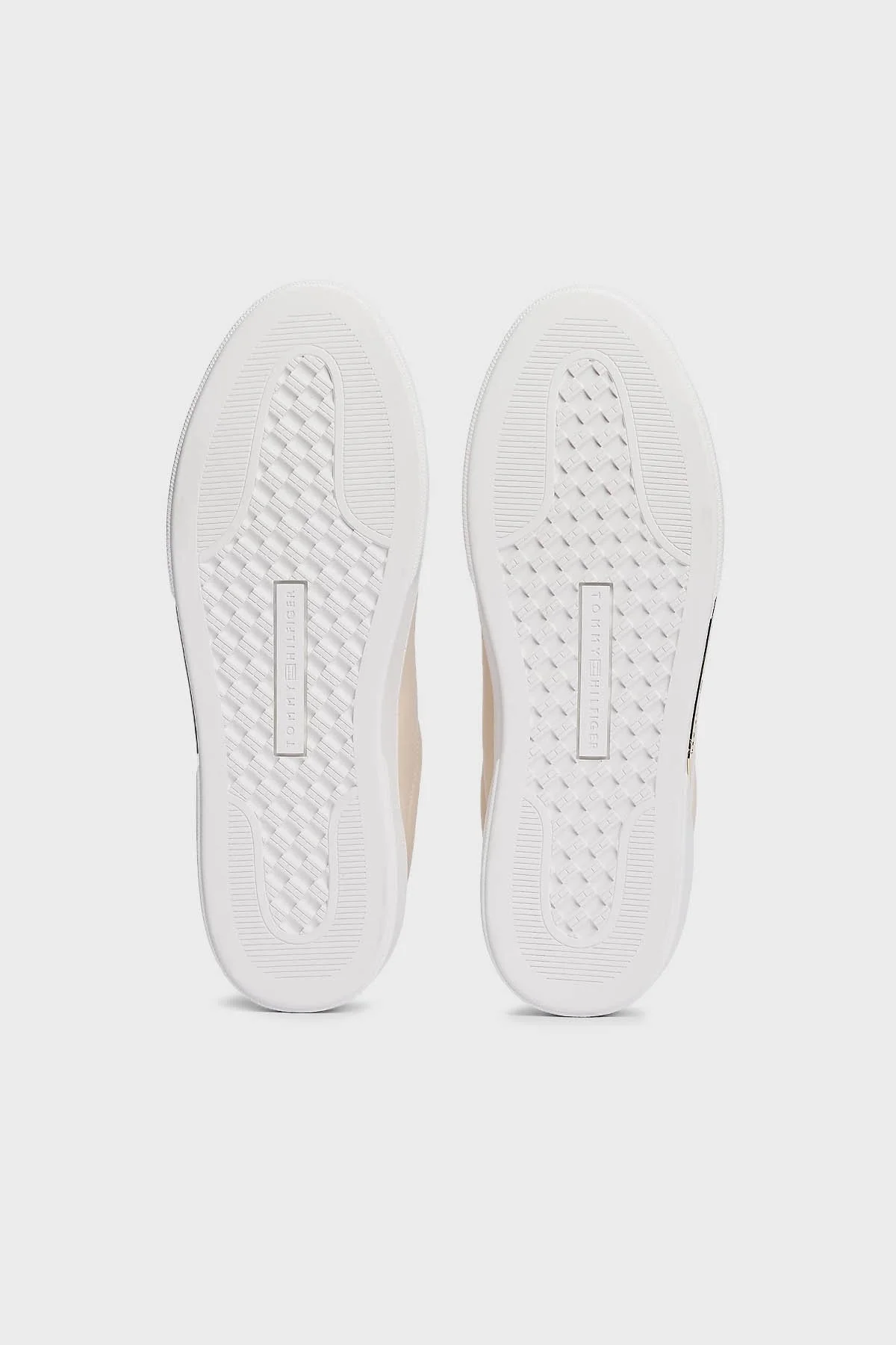 Tommy Hilfiger Deri Logolu Metalik Detaylı Sneaker Bayan Ayakkabı FW0FW08382 AA8 BEJ - 6