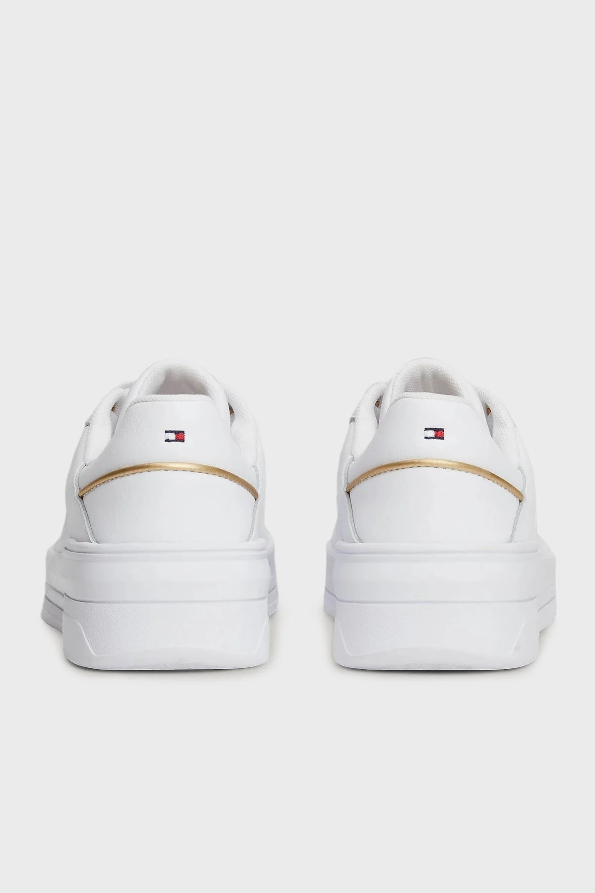 Tommy Hilfiger Deri Logolu Sneaker Bayan Ayakkabı FW0FW08261 YBS BEYAZ - 4