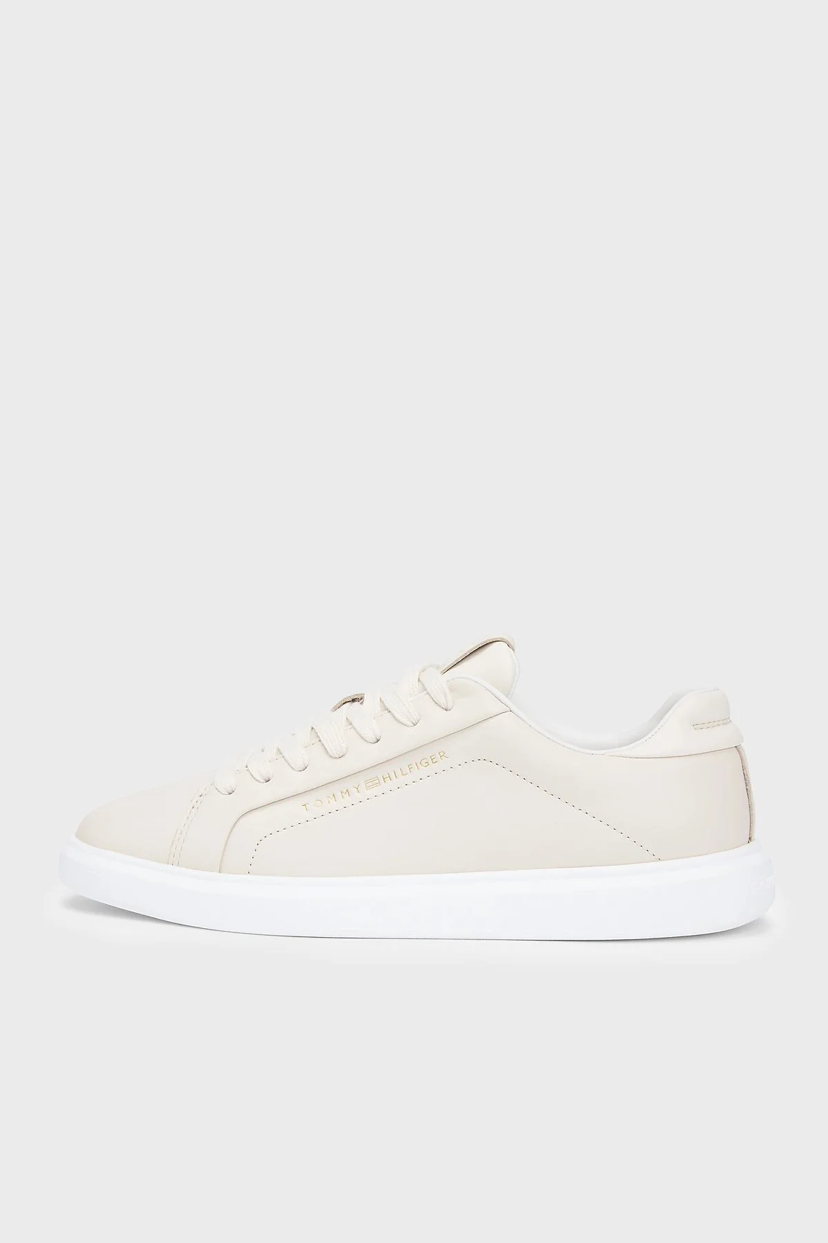 Tommy Hilfiger Deri Logolu Sneaker Bayan Ayakkabı FW0FW08949 AEO BEJ - 2