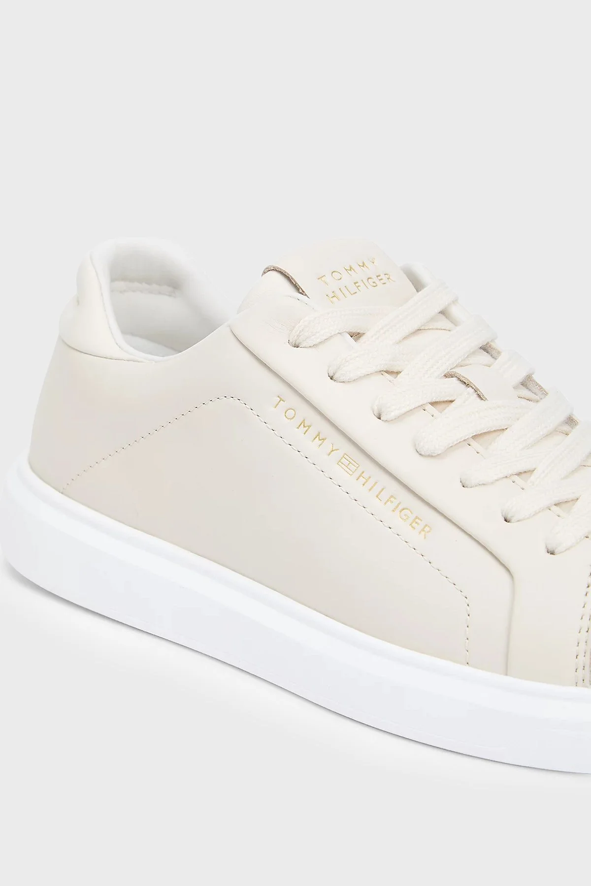 Tommy Hilfiger Deri Logolu Sneaker Bayan Ayakkabı FW0FW08949 AEO BEJ - 5