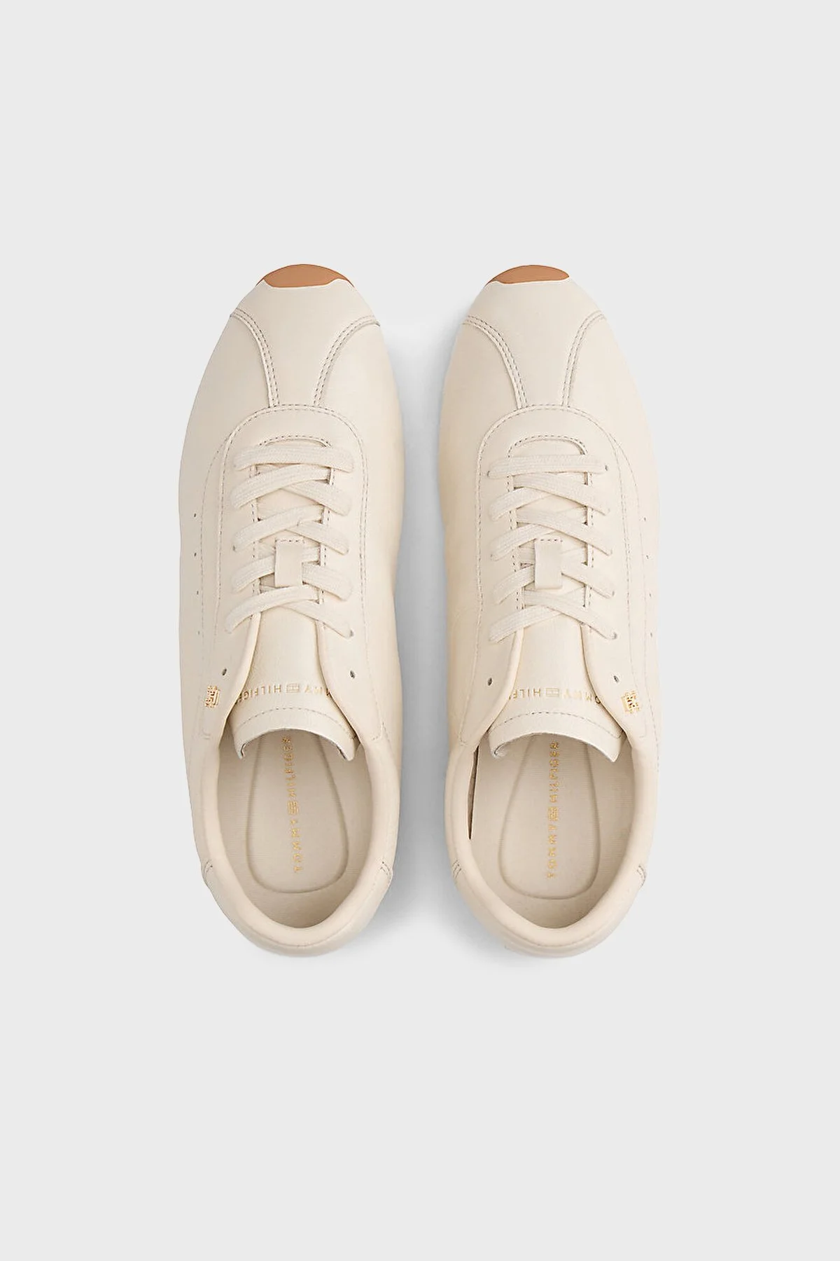 Tommy Hilfiger Deri Logolu Sneaker Bayan Ayakkabı FW0FW08951 AEO BEJ - 4