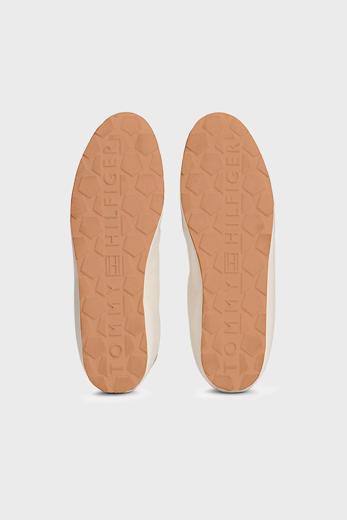 Tommy Hilfiger Deri Logolu Sneaker Bayan Ayakkabı FW0FW08951 AEO BEJ - 7