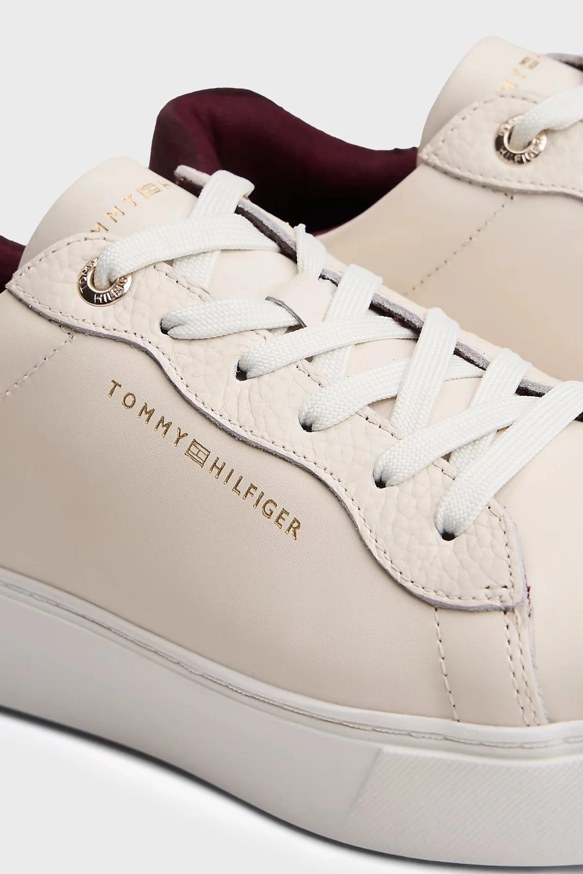 Tommy Hilfiger Deri Logolu Sneaker Bayan Ayakkabı FW0FW09021 0F5 BEJ - 4