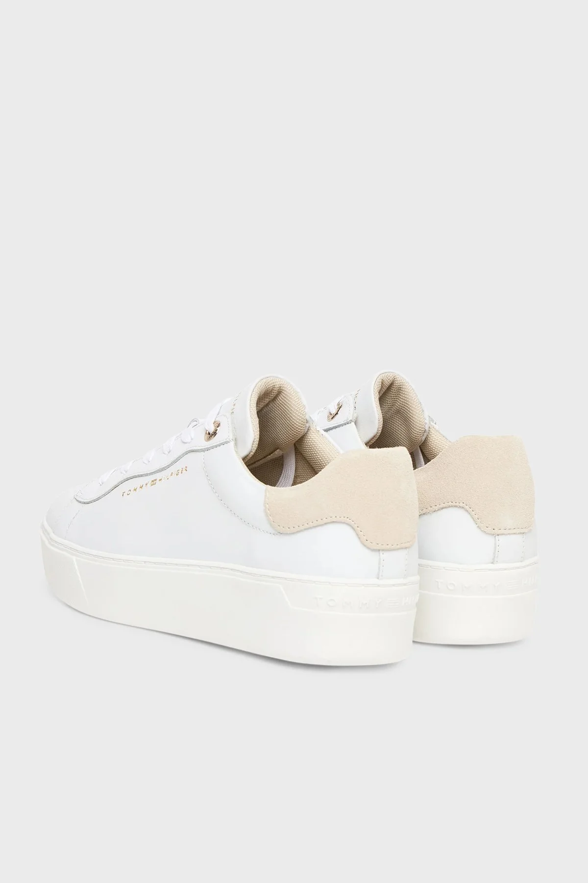 Tommy Hilfiger Deri Logolu Sneaker Kadın Ayakkabı FW0FW09021 0K4 BEYAZ - 4