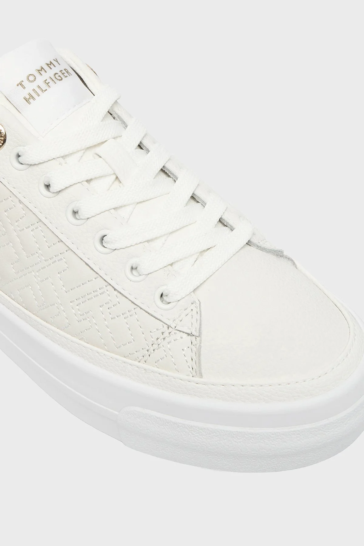 Tommy Hilfiger Deri Logolu Sneaker Bayan Ayakkabı FW0FW09265 YBL BEYAZ - 4