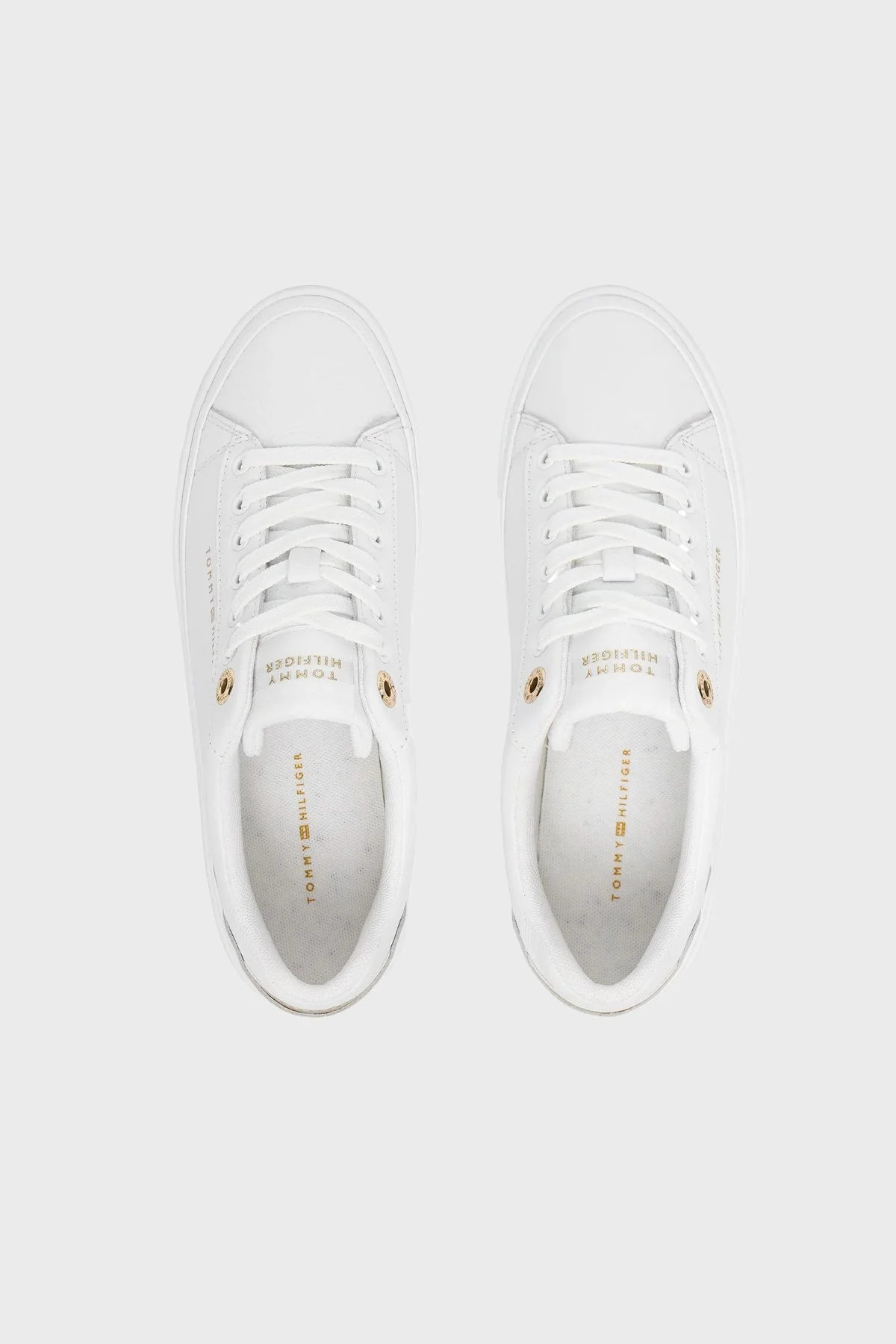 Tommy Hilfiger Deri Logolu Sneker Bayan Ayakkabı FW0FW09018 YBS BEYAZ - 3