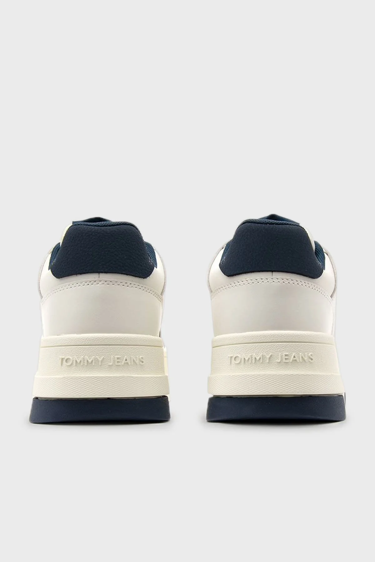 Tommy Hilfiger Deri Platform Sneaker Kadın Ayakkabı EN0EN02592 YBI BEYAZ - 4
