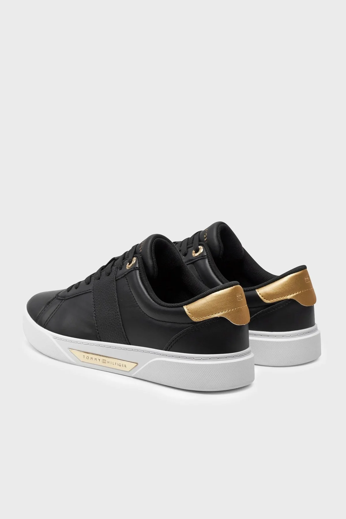 Tommy Hilfiger Deri Sneaker Bayan Ayakkabı FW0FW07998 BDS SİYAH - 3