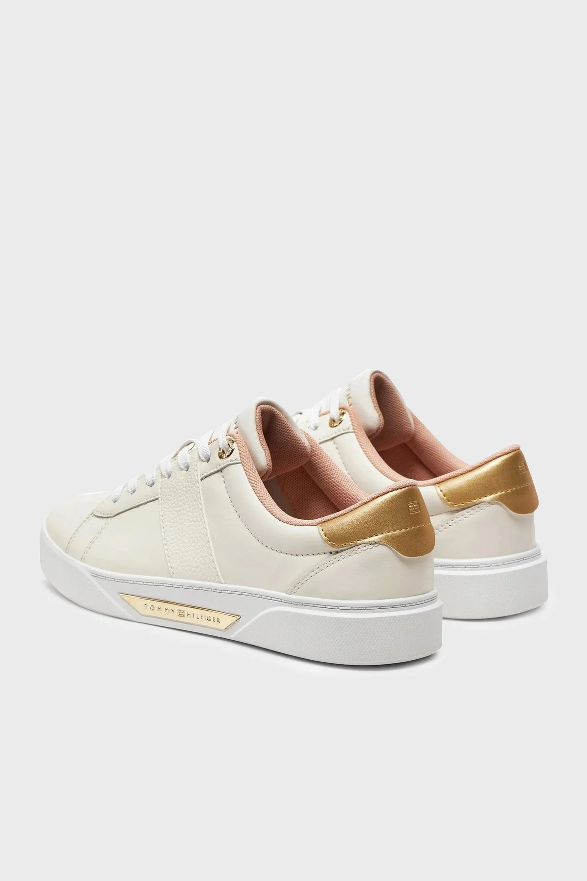 Tommy Hilfiger Deri Sneaker Bayan Ayakkabı FW0FW07998 YBH BEYAZ - 3