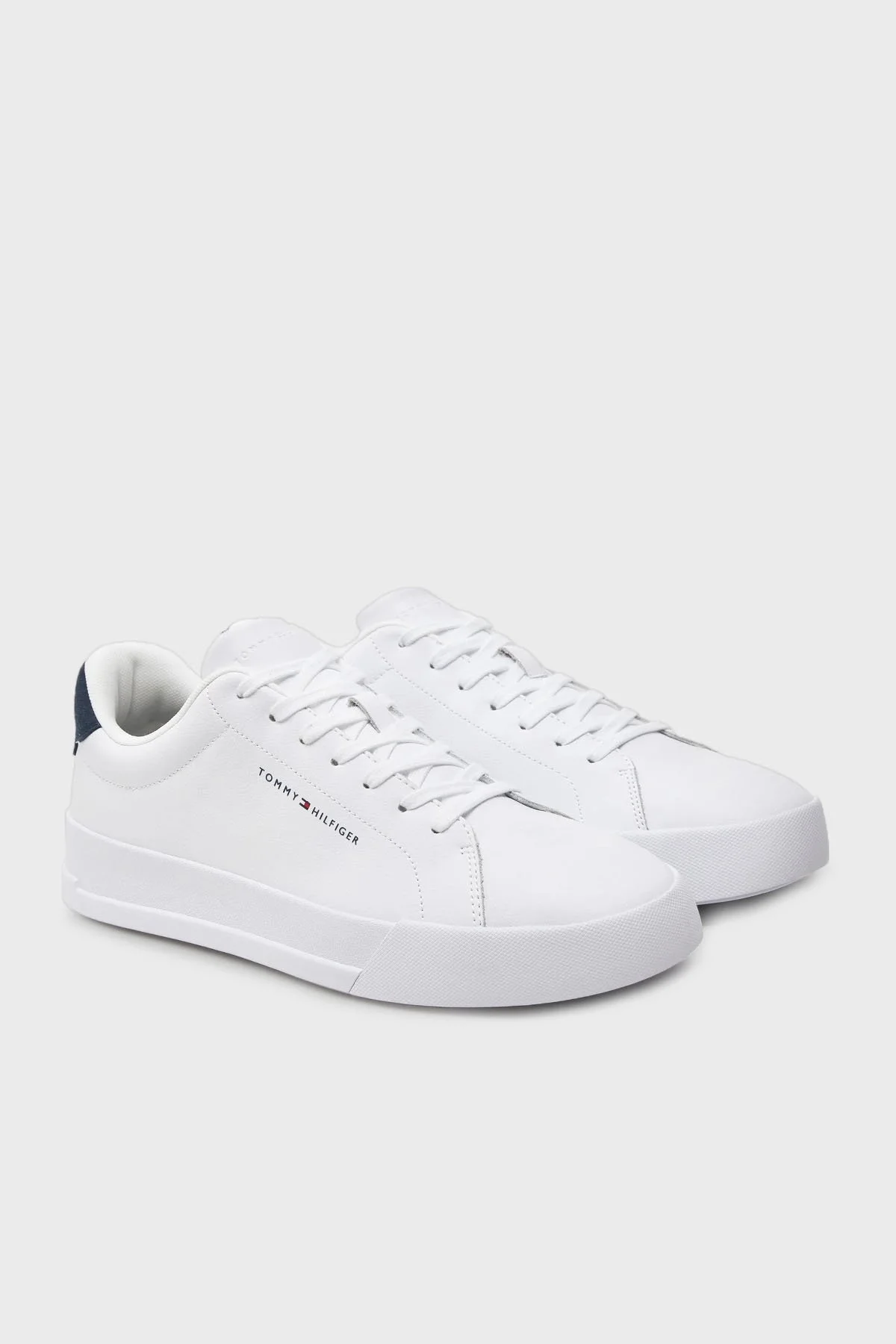 Tommy Hilfiger Deri Sneaker Erkek Ayakkabı FM0FM05297 0LE BEYAZ - 2