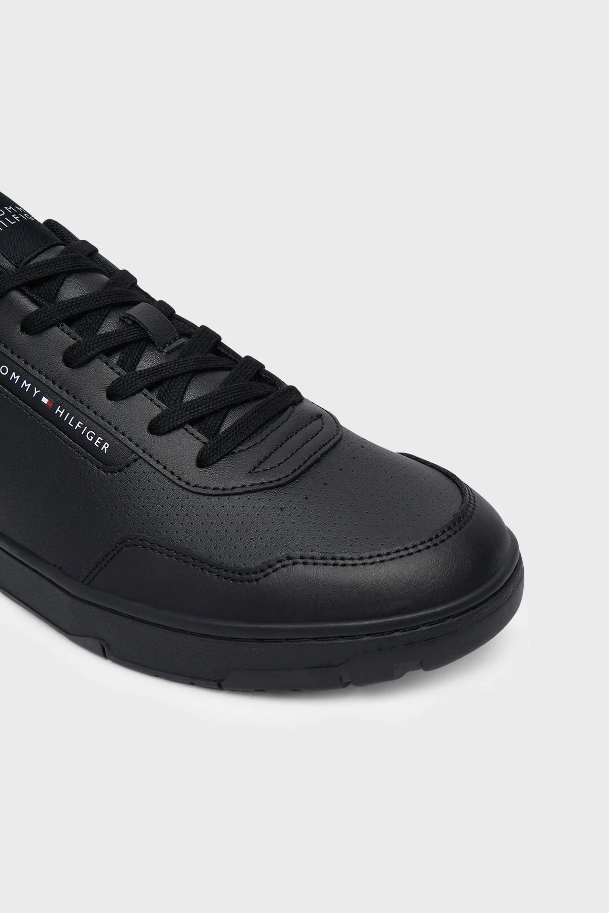 Tommy Hilfiger Deri Sneaker Erkek Ayakkabı FM0FM05927 BDS Siyah - 7