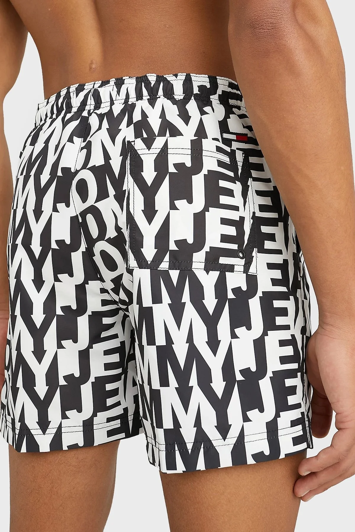 Tommy Hilfiger Desenli Deniz Şortu Belden Bağlamalı Slim Fit Erkek Mayo Short UM0UM02759 0GN SİYAH-BEYAZ - 4