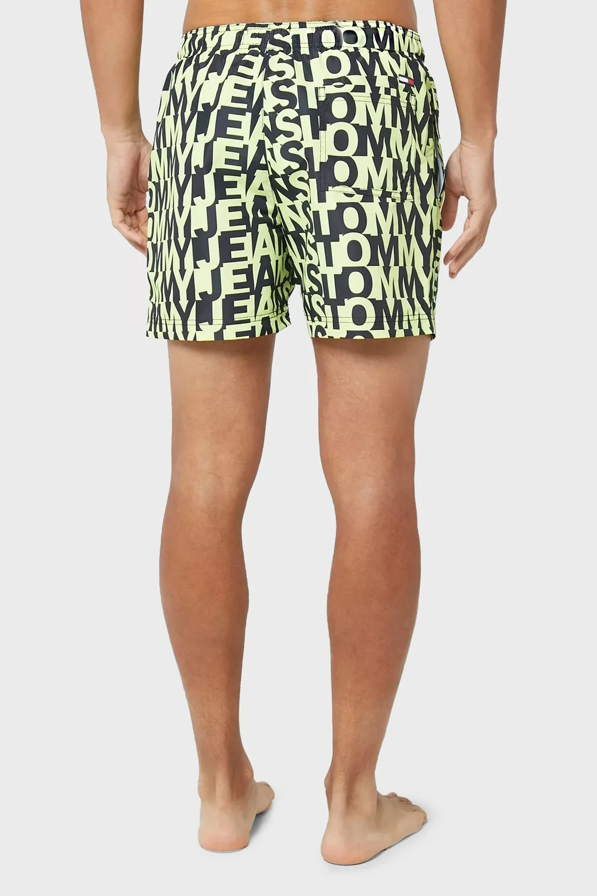 Tommy Hilfiger Desenli Slim Fit Cepli Erkek Mayo Short UM0UM02759 0GQ SİYAH - 3