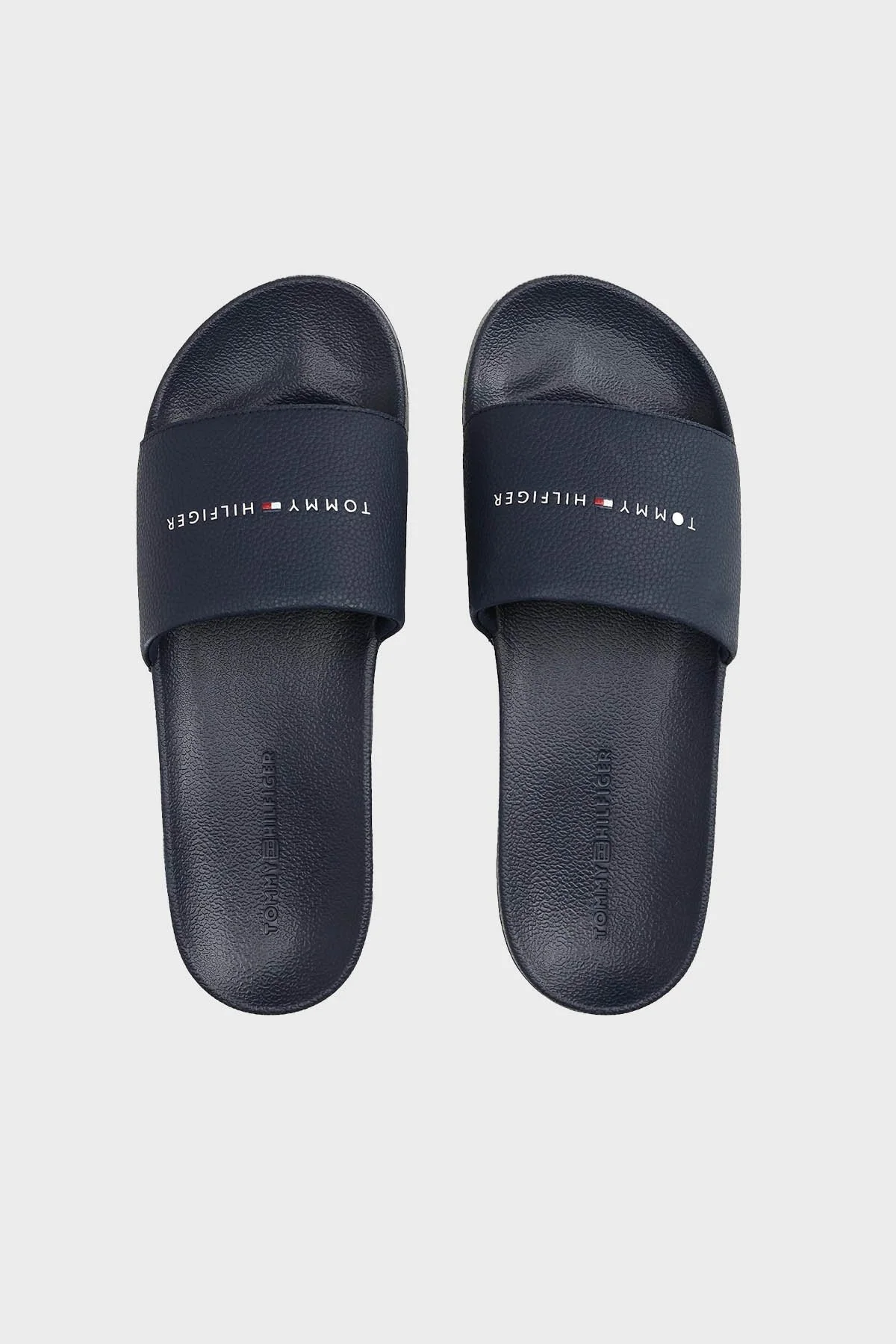 Tommy Hilfiger Dokulu Logolu Erkek Terlik FM0FM05432 DW5 LACİVERT - 11