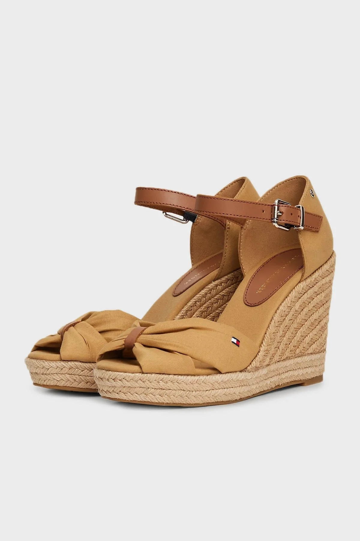 Tommy Hilfiger Dolgu Topuklu Bayan Sandalet FW0FW04784 RBL CAMEL - 2