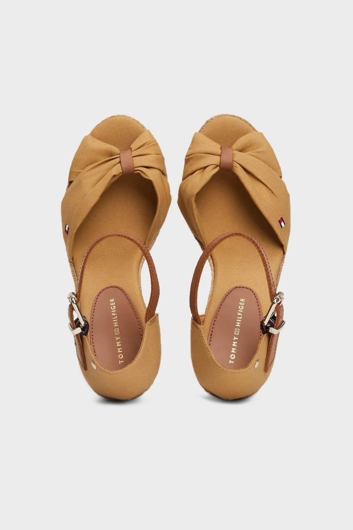 Tommy Hilfiger Dolgu Topuklu Bayan Sandalet FW0FW04784 RBL CAMEL - 3