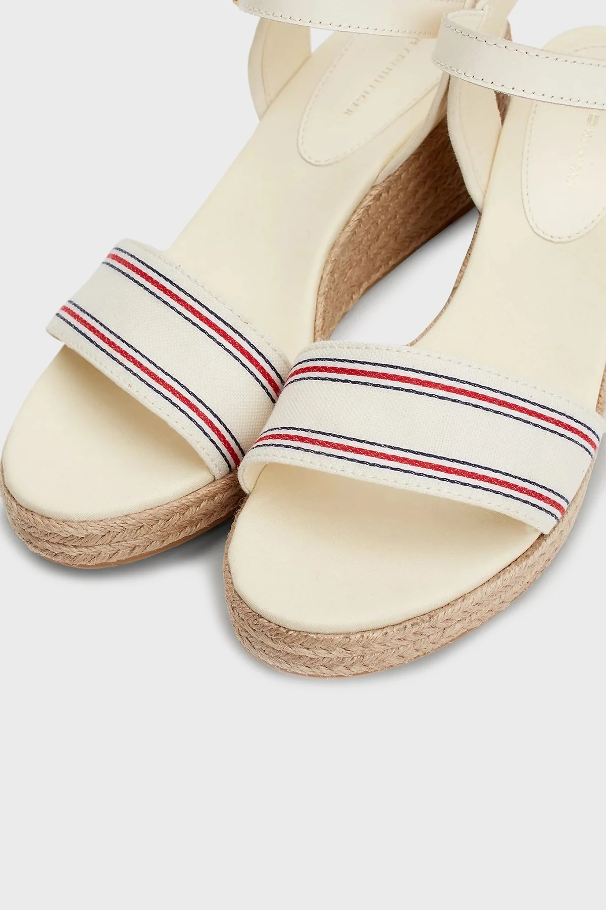 Tommy Hilfiger Dolgu Topuklu Bayan Sandalet FW0FW07887 0K9 BEJ - 6