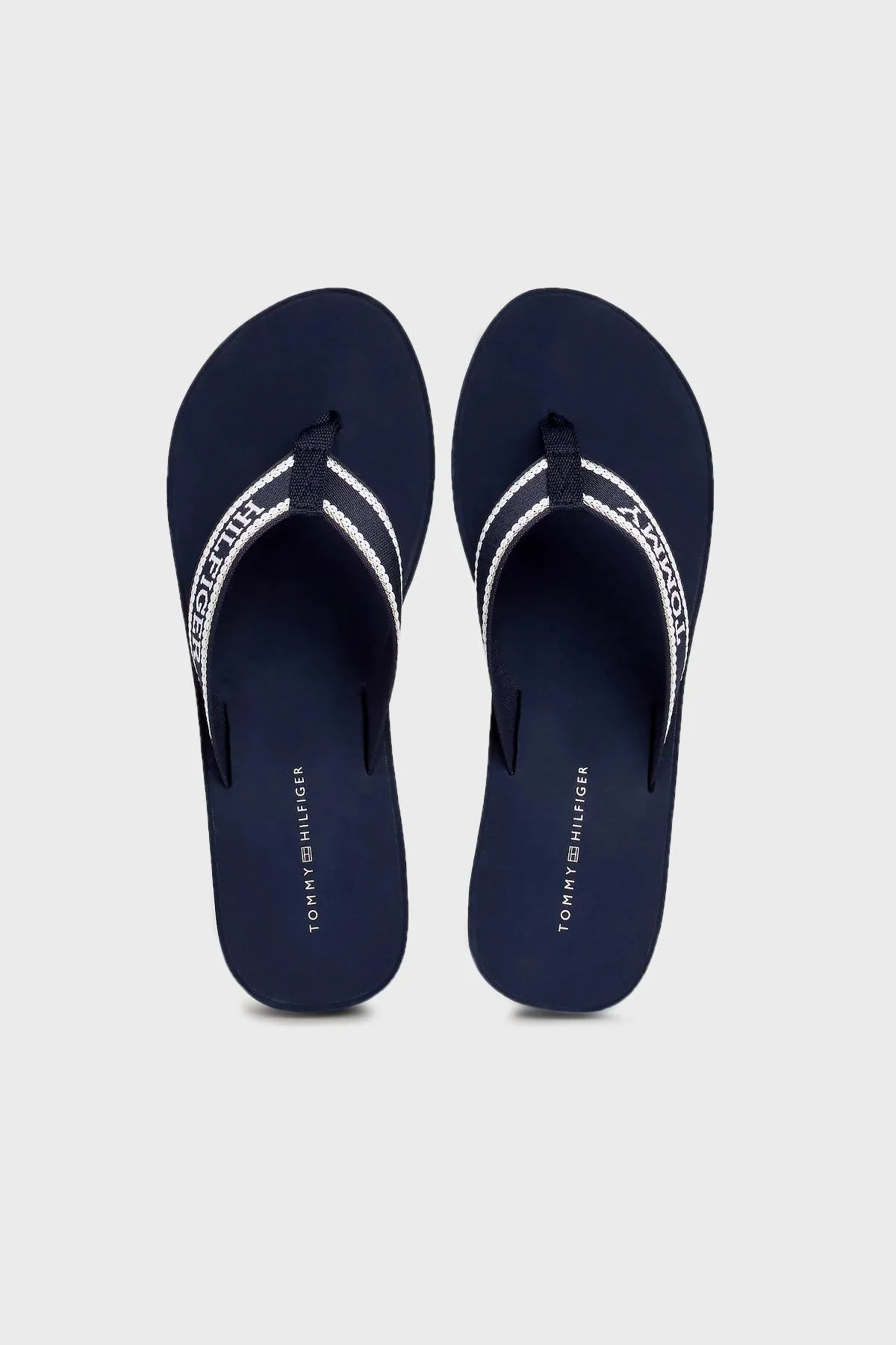 Tommy Hilfiger Dolgu Topuklu Parmak Arası Bayan Terlik FW0FW07903 DW6 LACİVERT - 4