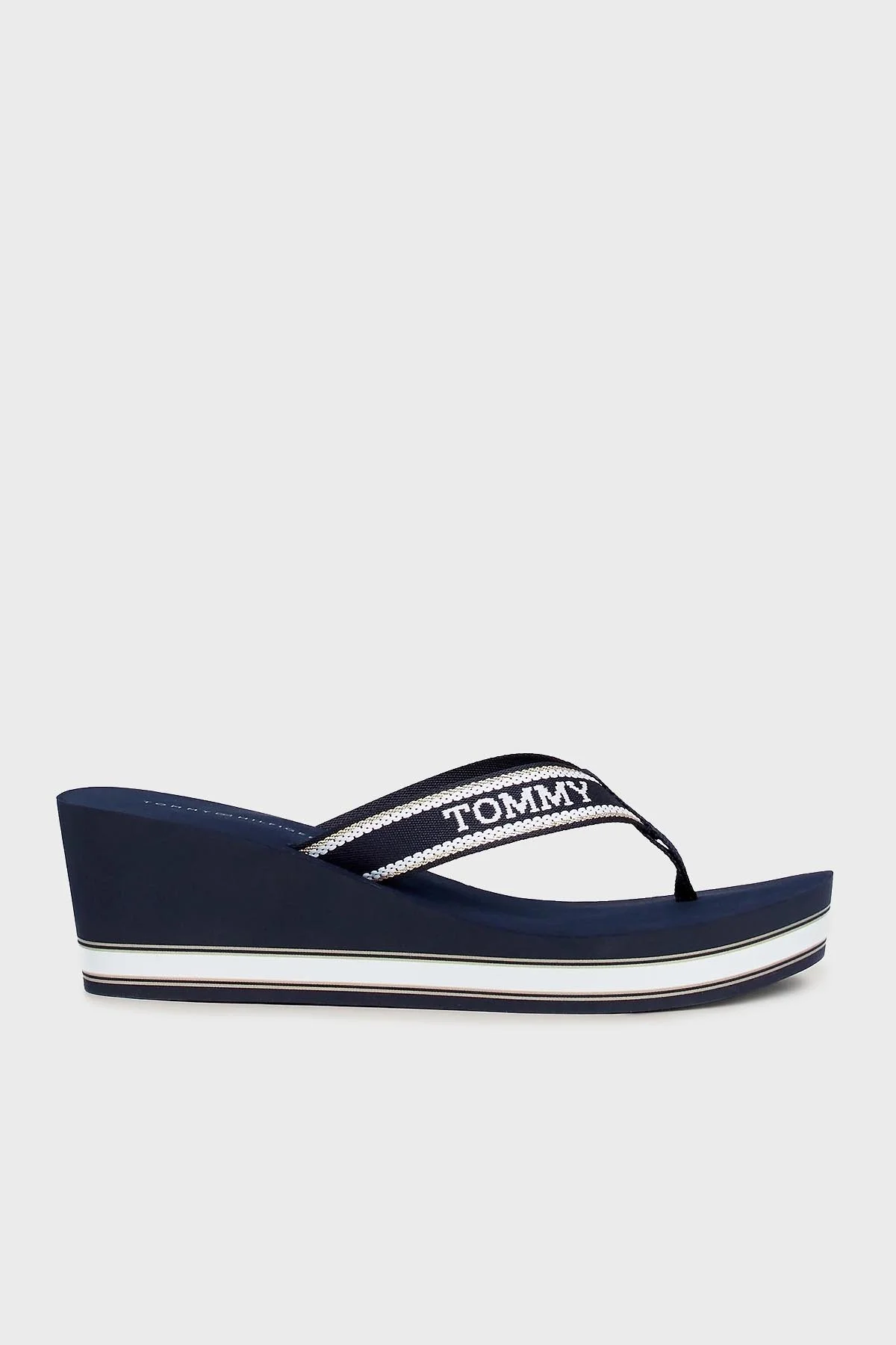 Tommy Hilfiger Dolgu Topuklu Parmak Arası Bayan Terlik FW0FW07903 DW6 LACİVERT - 1