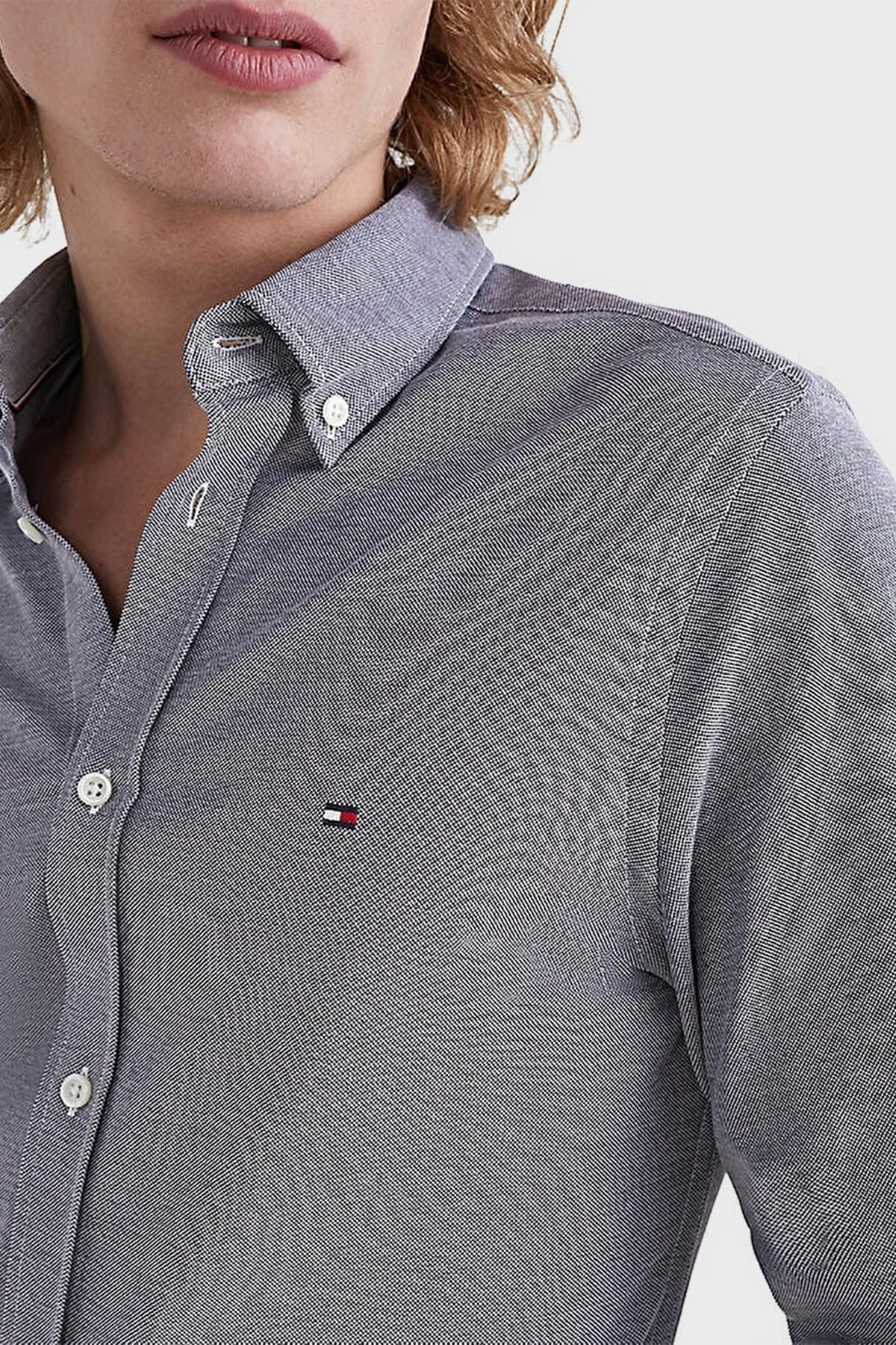 Tommy Hilfiger Düğmeli Yaka Organik Pamuklu Uzun Kollu Slim Fit Erkek Gömlek MW0MW30675 DCC LACİVERT - 10