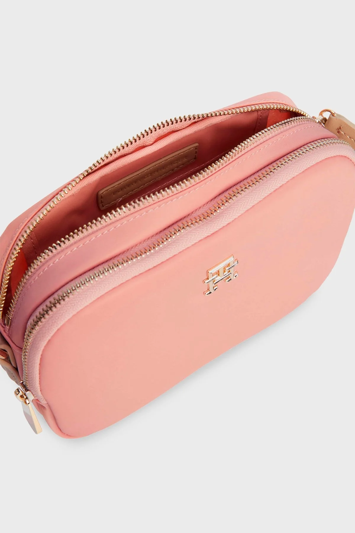 Tommy Hilfiger Fermuarlı Ayarlanabilir Omuz Askılı Bayan Çanta AW0AW14466 TQS PEMBE - 3