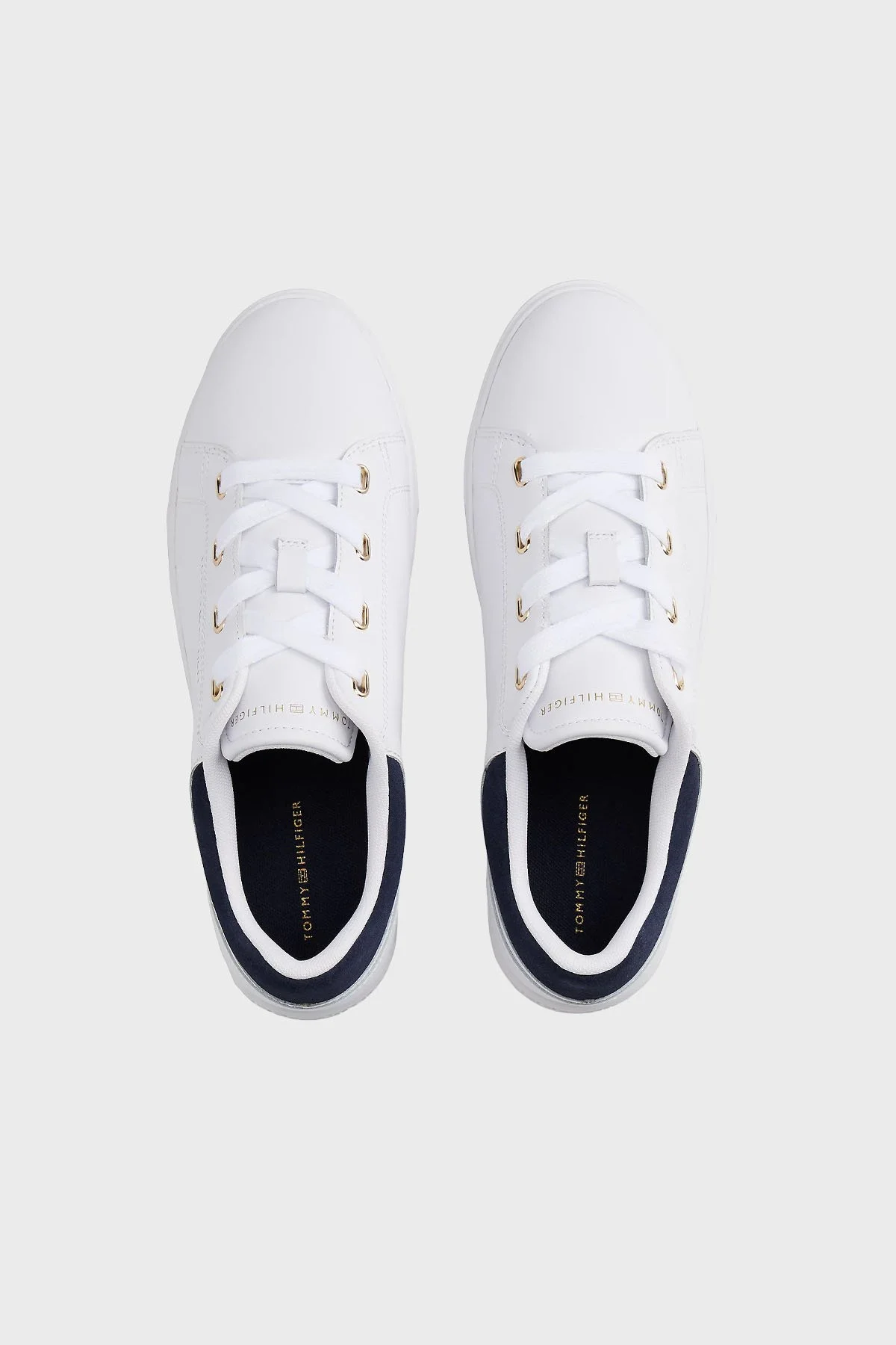 Tommy Hilfiger Hakiki Deri Kalın Tabanlı Sneaker Bayan Ayakkabı FW0FW08816 02S BEYAZ - 3