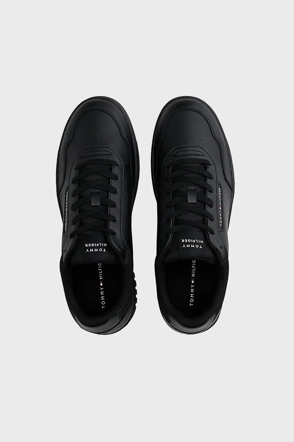 Tommy Hilfiger Hakiki Deri Logolu Bağcıklı Sneaker Erkek Ayakkabı FM0FM05629 BDS SİYAH - 2