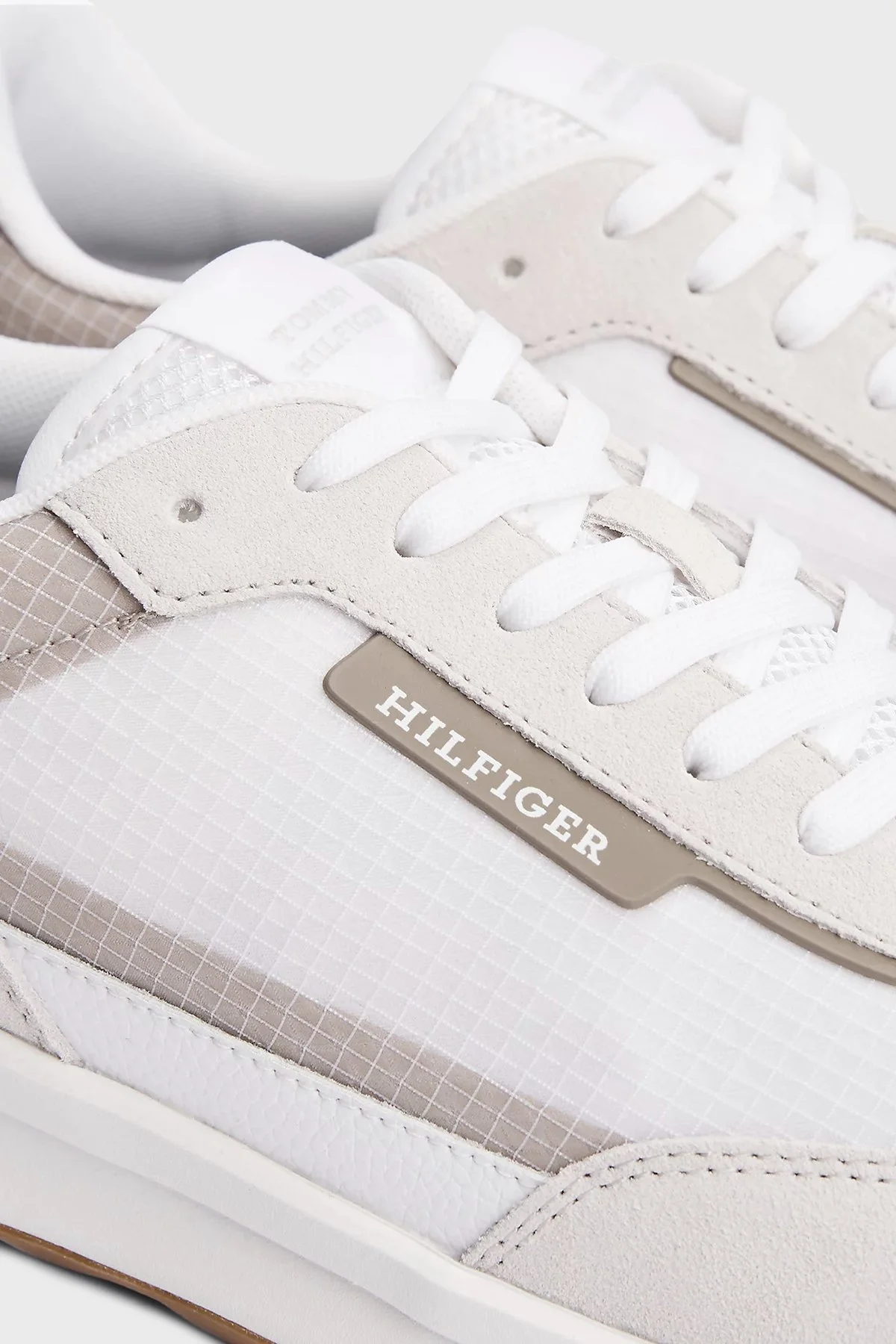 Tommy Hilfiger Hakiki Deri Logolu Erkek Ayakkabı FM0FM05328 YBS BEYAZ - 6