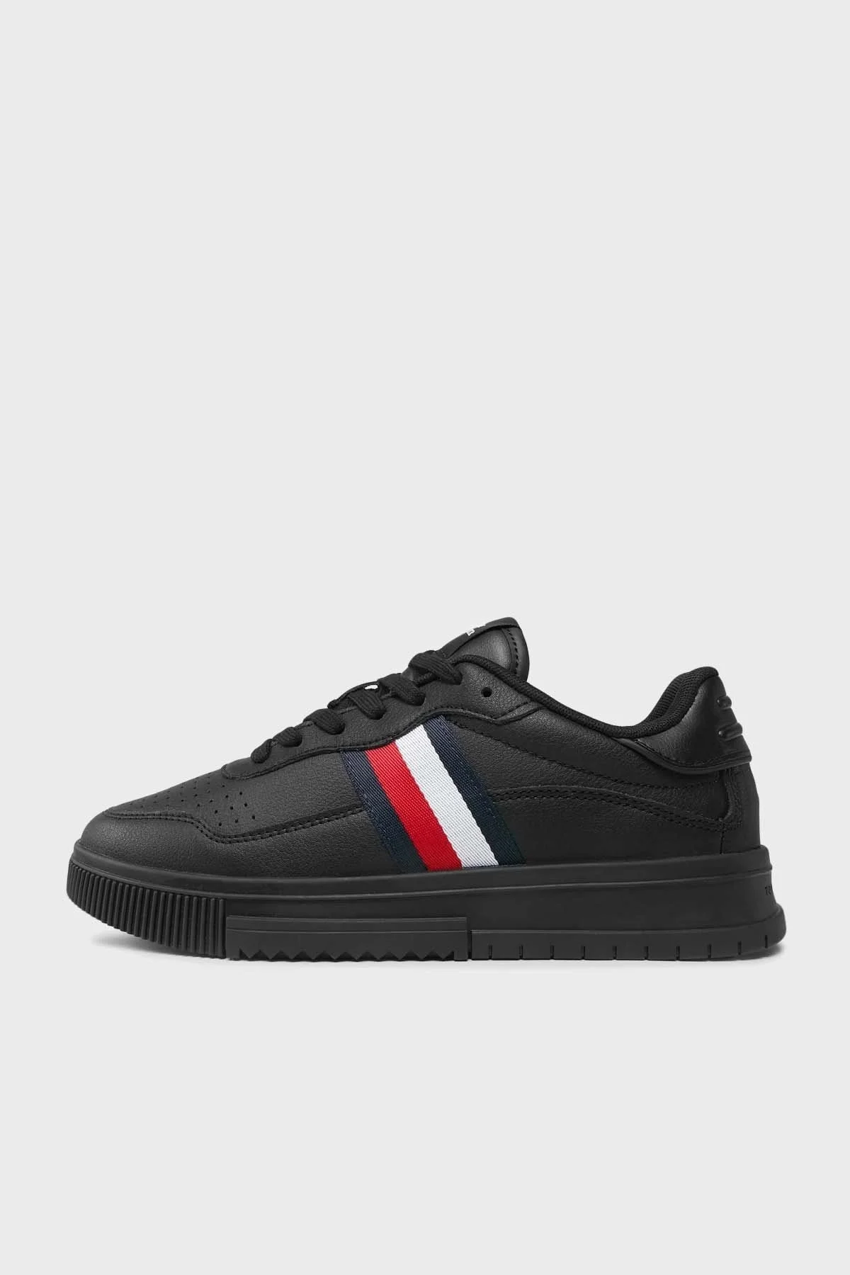 Tommy Hilfiger Hakiki Deri Logolu Şerit Detaylı Sneaker Erkek Ayakkabı FM0FM04824 0GQ SİYAH - 2